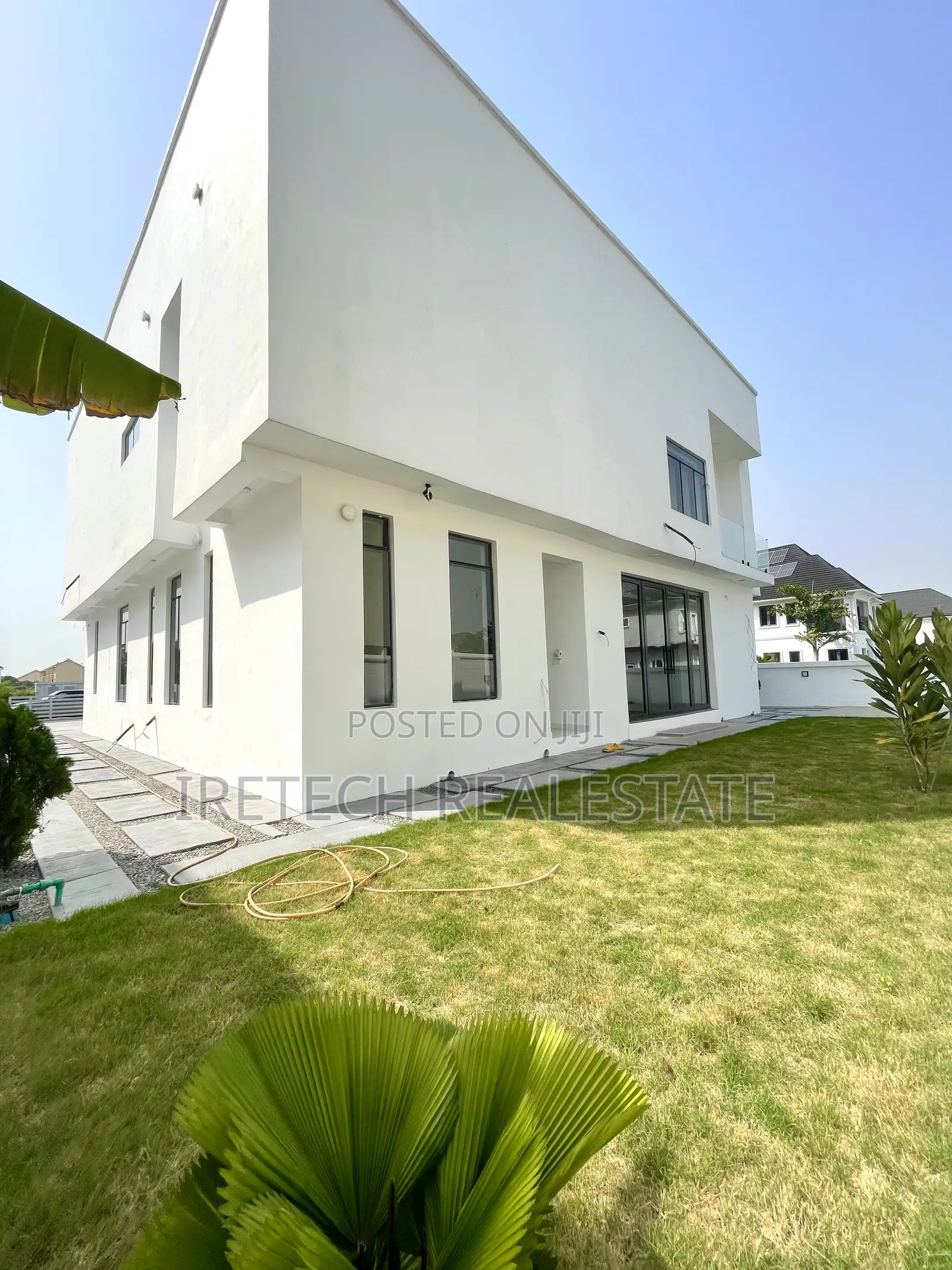 5bdrm Duplex in Royal Garden Estate for sale