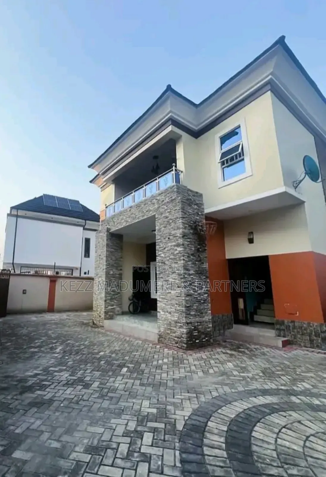 6bdrm Block of Flats in Shell Cooperative, Port-Harcourt for sale