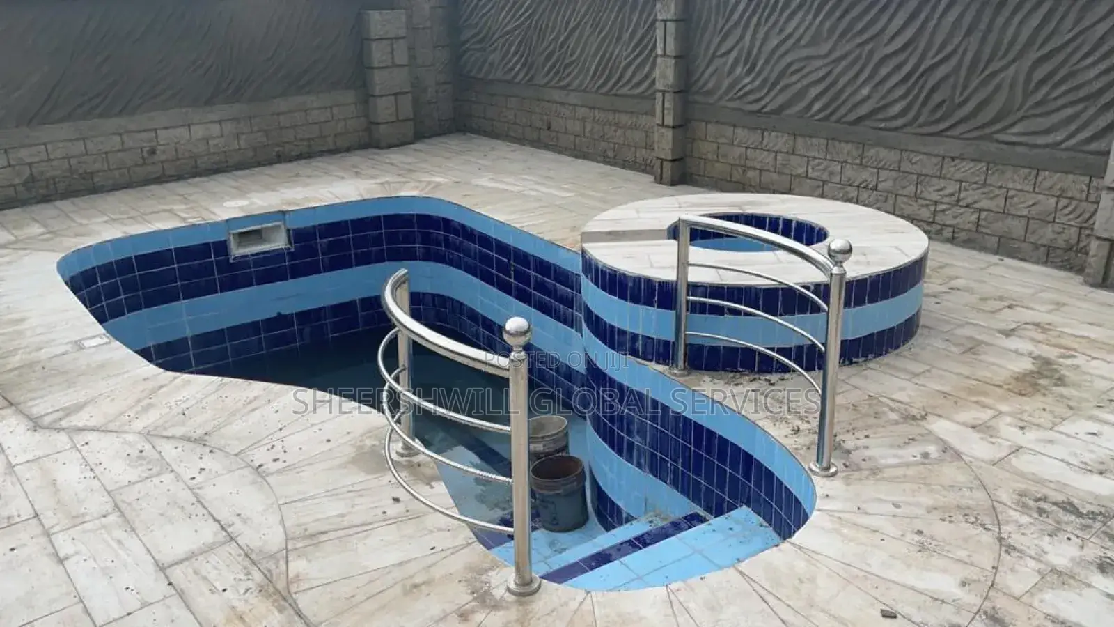 Swimming Pool Construction and Finishing