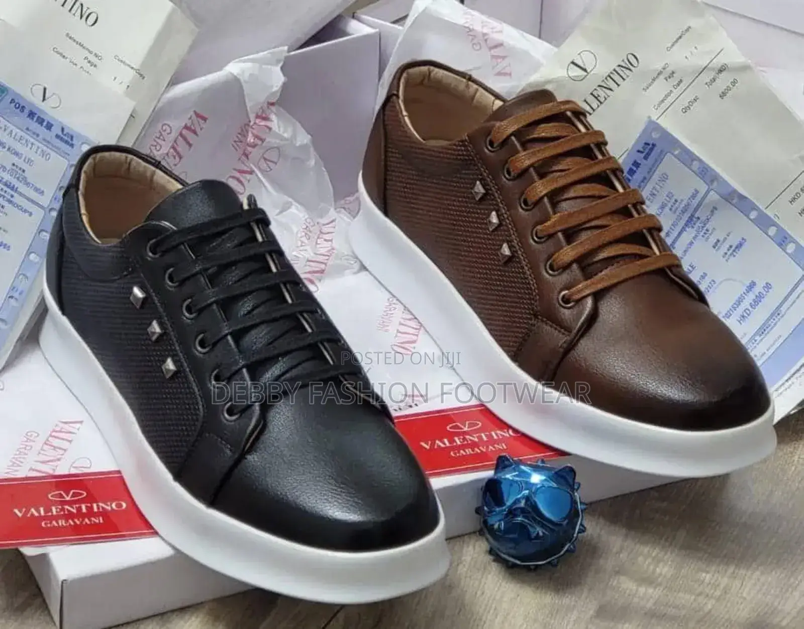 Luxury Valentino Garavani Shoe