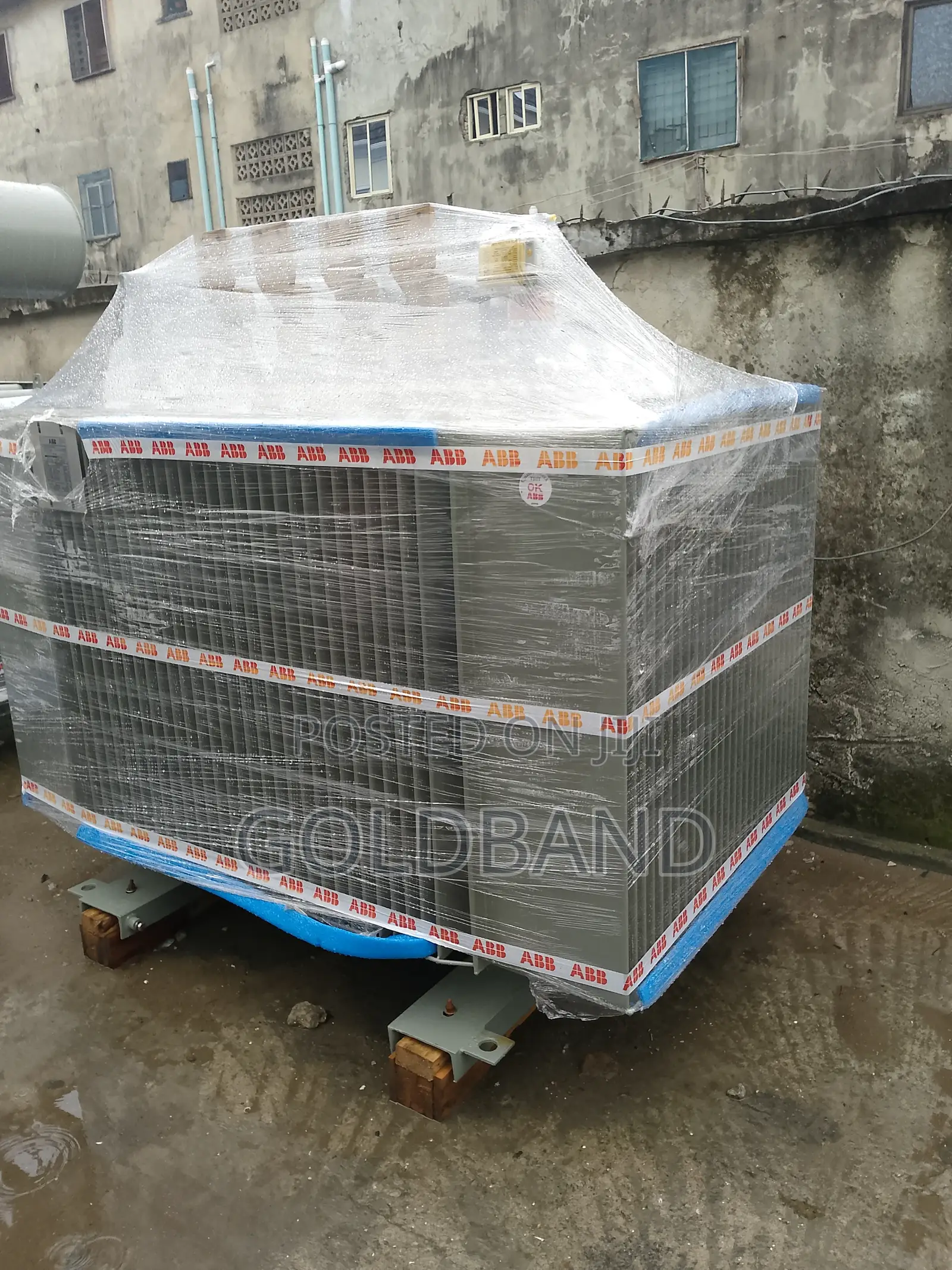 Abb 2000kva/11 Powering Possibilities Transformer