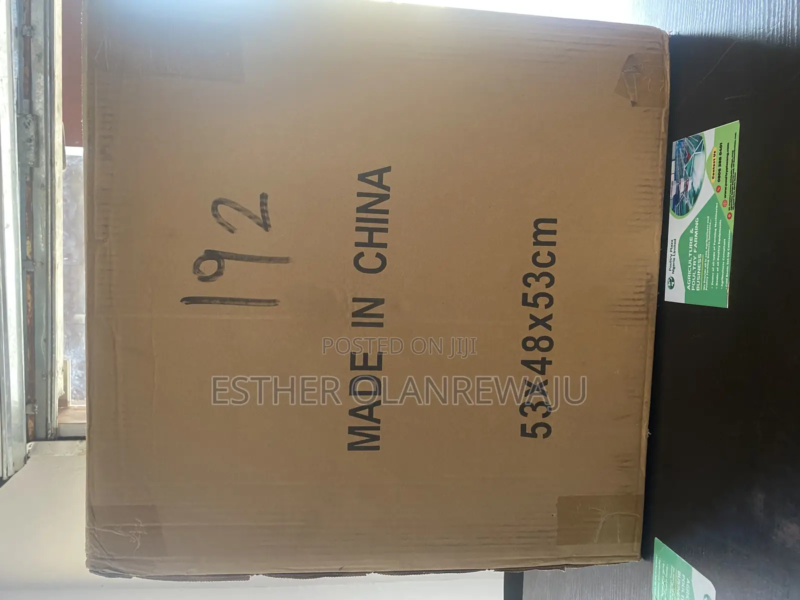 200 Eggs Incubator