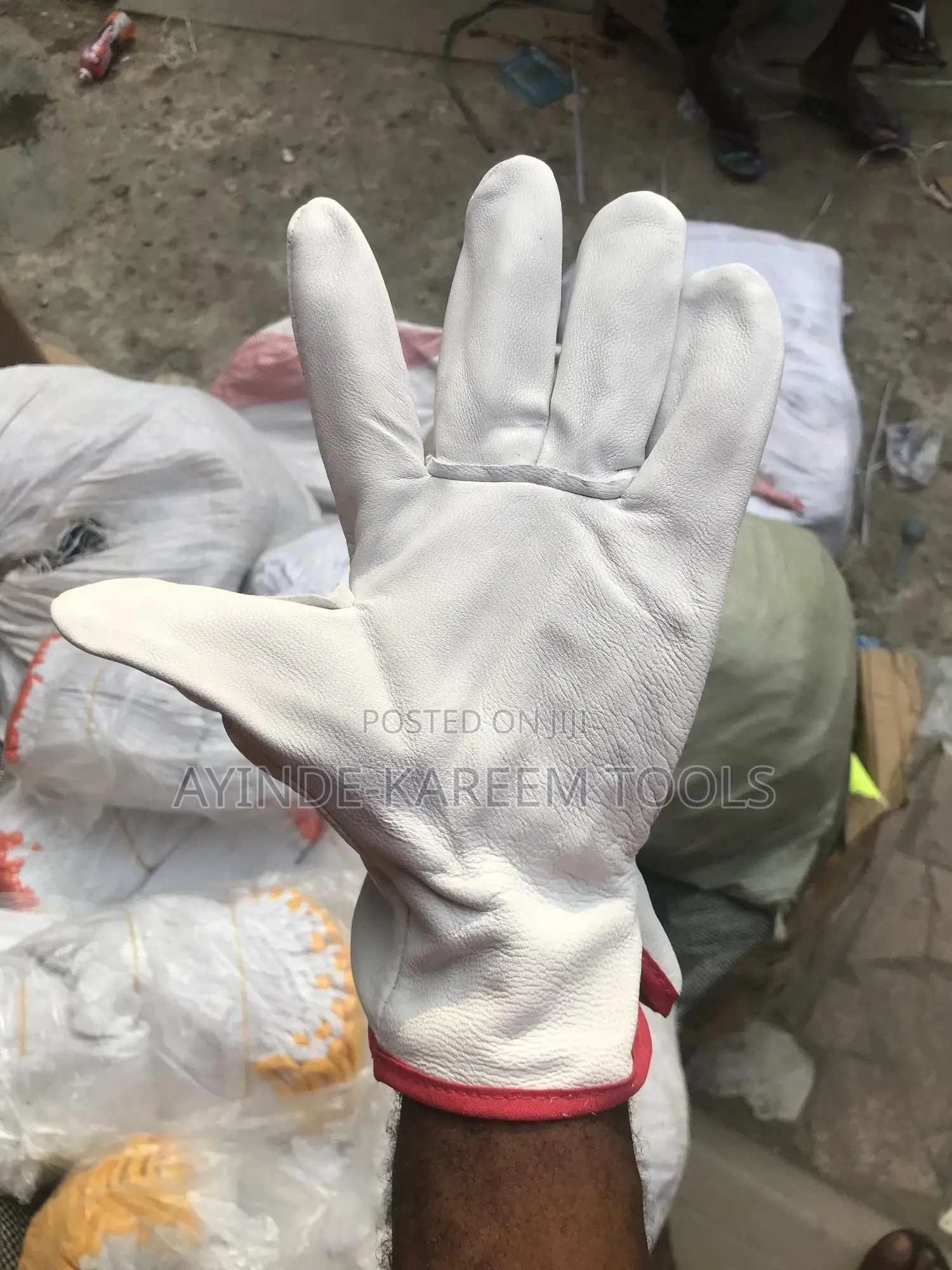Hand Glove