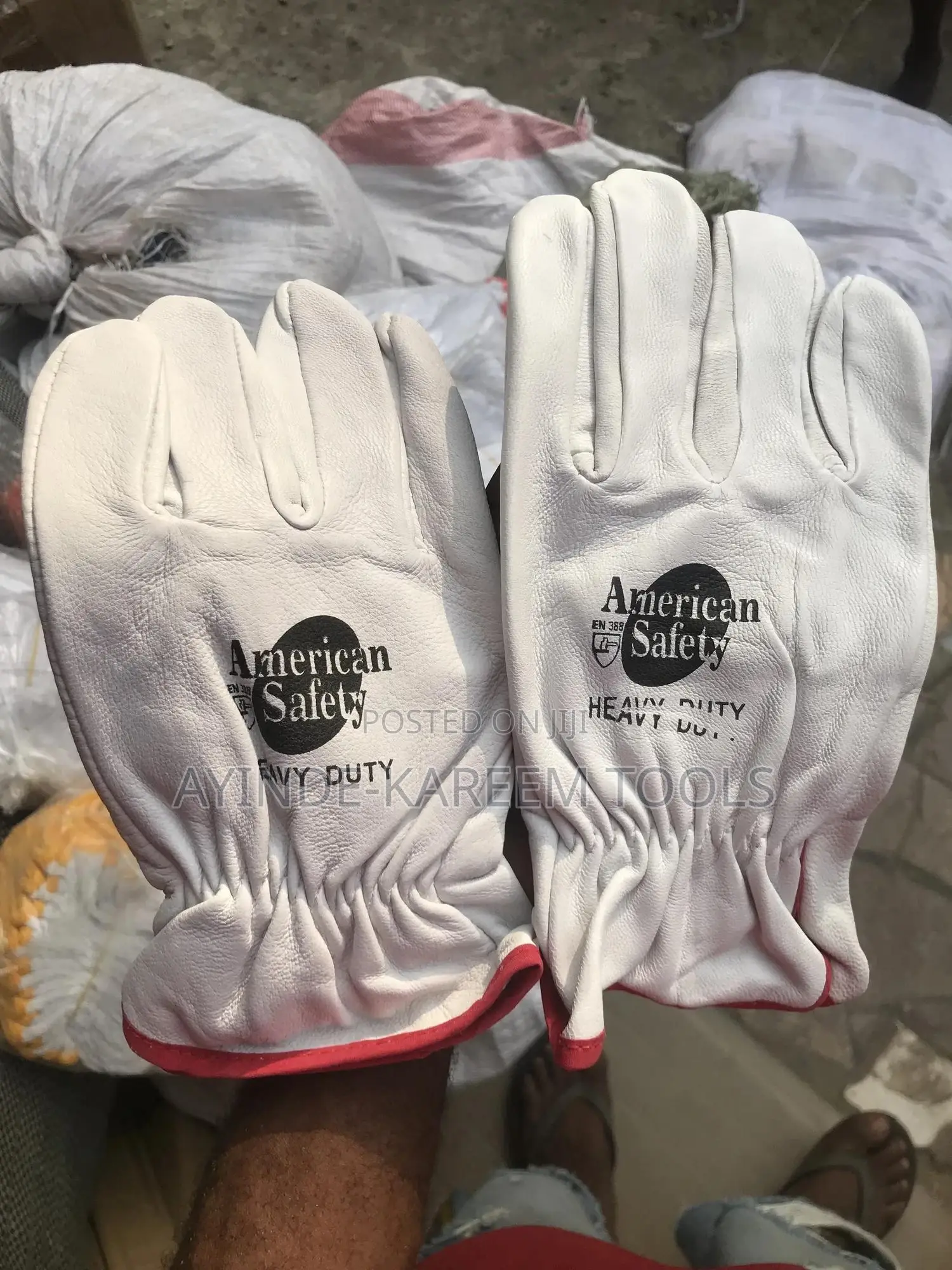 Hand Glove