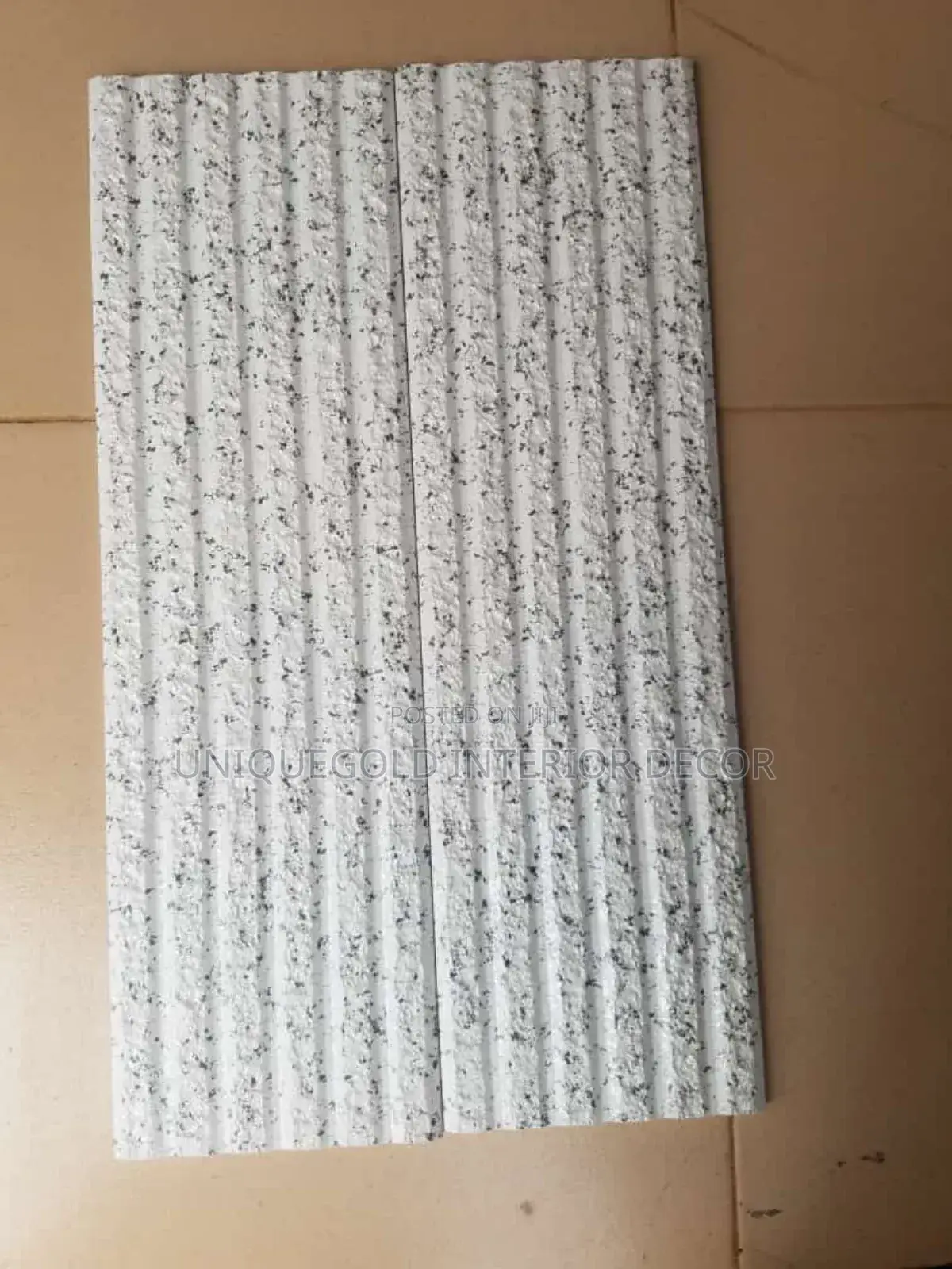 China Crack Tile