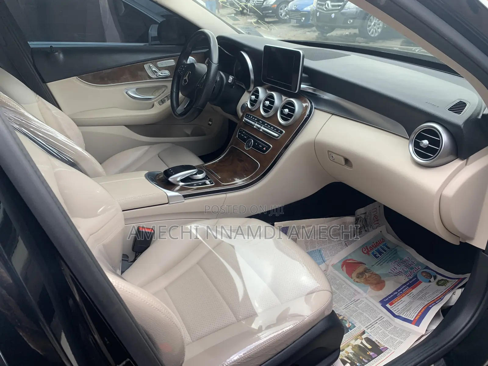 Mercedes-Benz C300 2016 Black