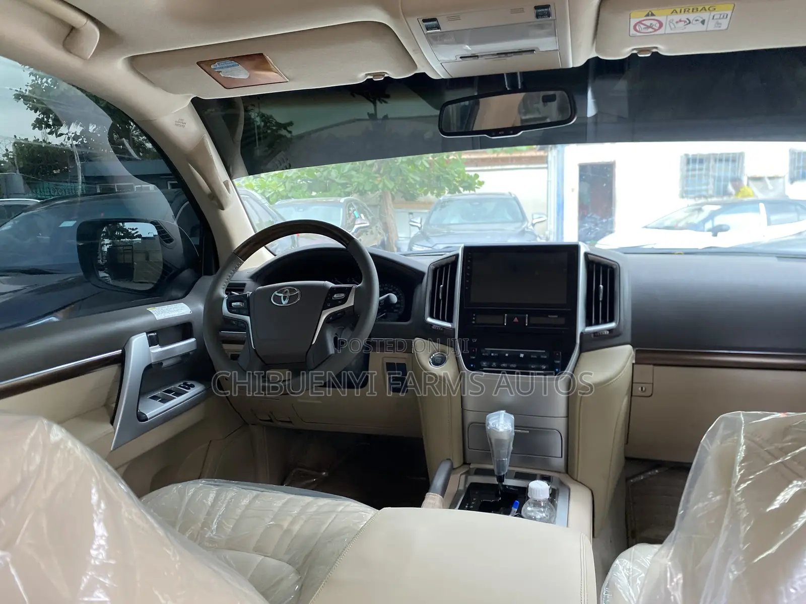Toyota Land Cruiser 5.7 V8 VXR 2017 White
