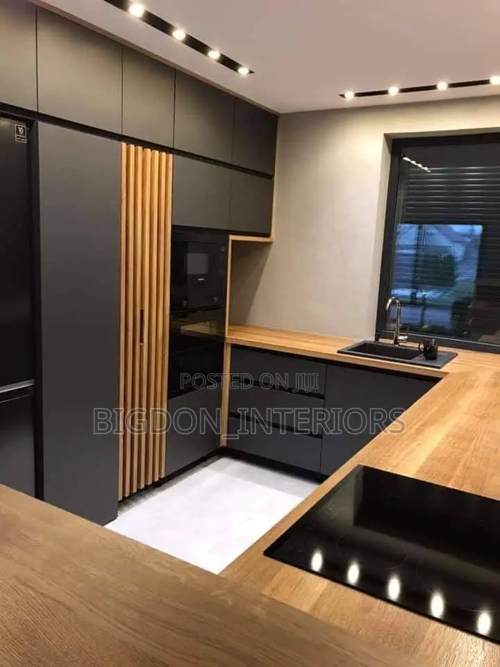 Kitchen Cabinets With HDF Glossy