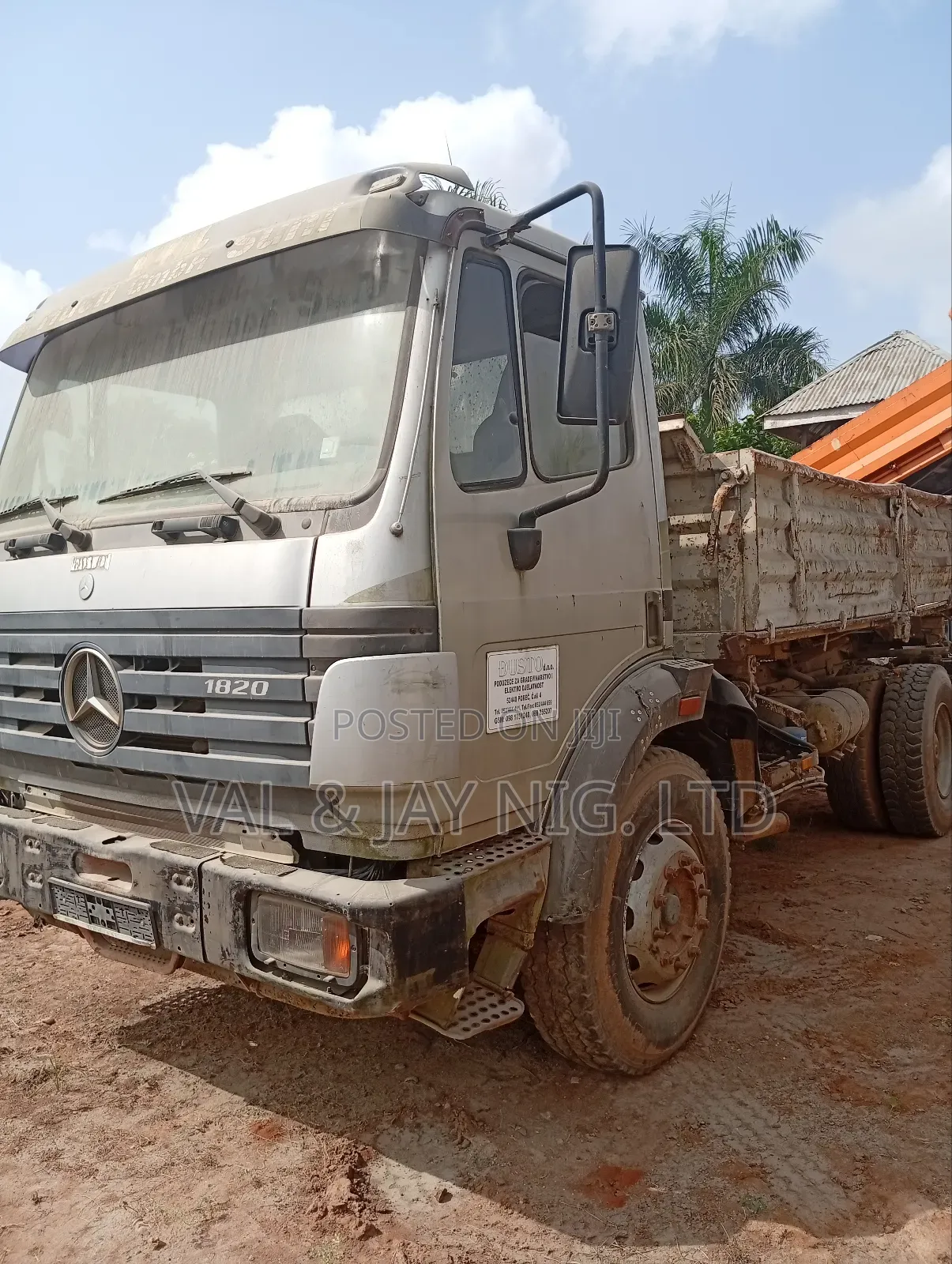 Mercedes-Benz 6 Tyres Tipper Truck (1820) 1998 Grey