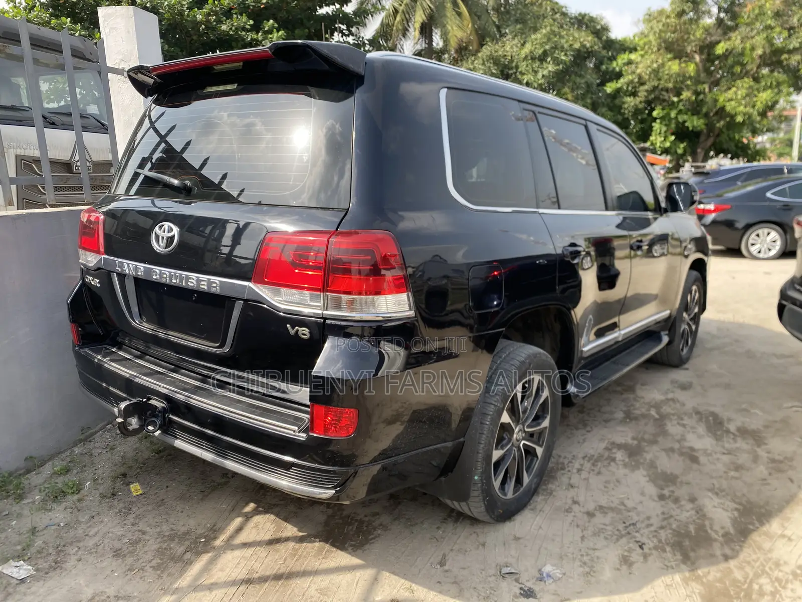 Toyota Land Cruiser 5.7 V8 VXR 2017 Black