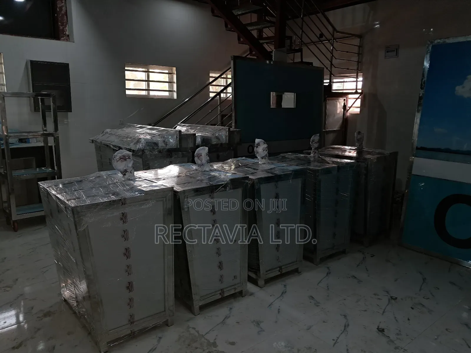Dirty Linen Instrument Troughs + Sterile Instrumen Trolley