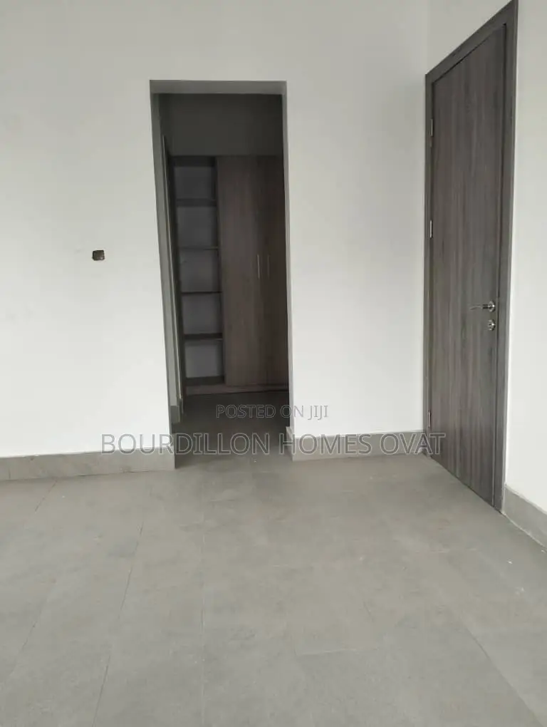 4bdrm House in Lekki for sale