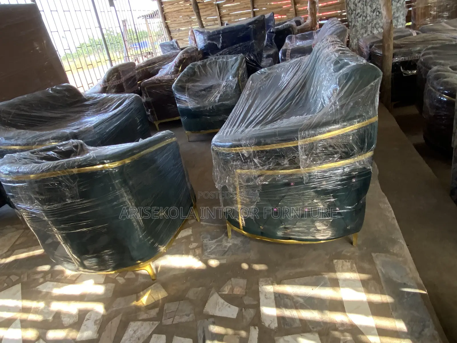 Arisekola Interior Furniture Maker