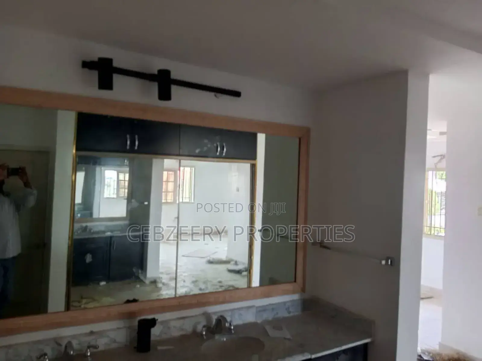 4bdrm Duplex in GRA Phase 1 for rent