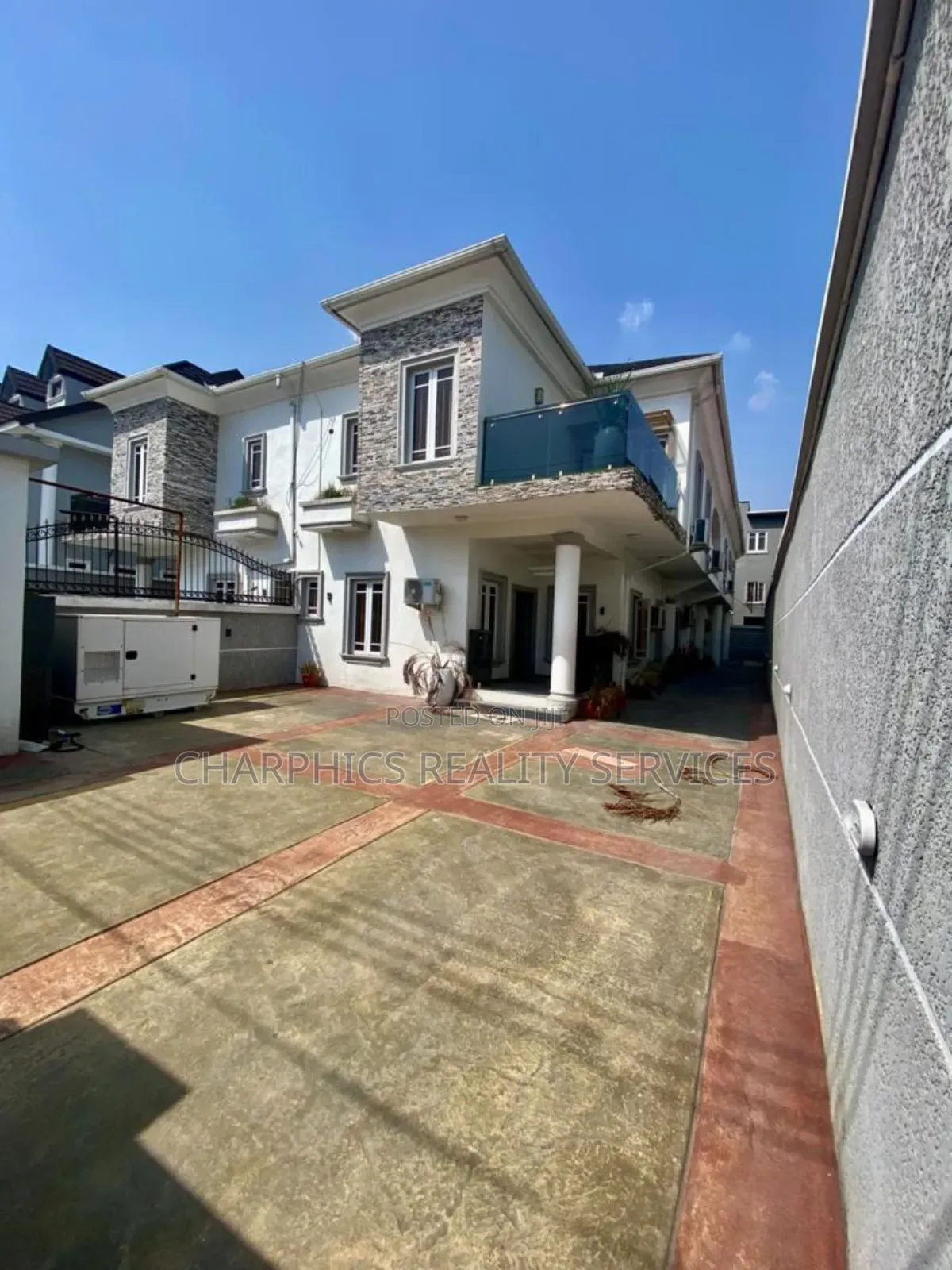 5bdrm Duplex in Lekki for rent