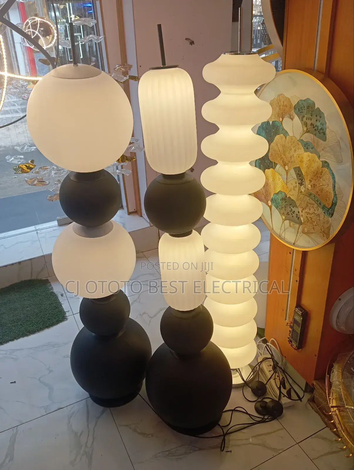 Luxury Standing Lamp Available as You Seen for Pick Up