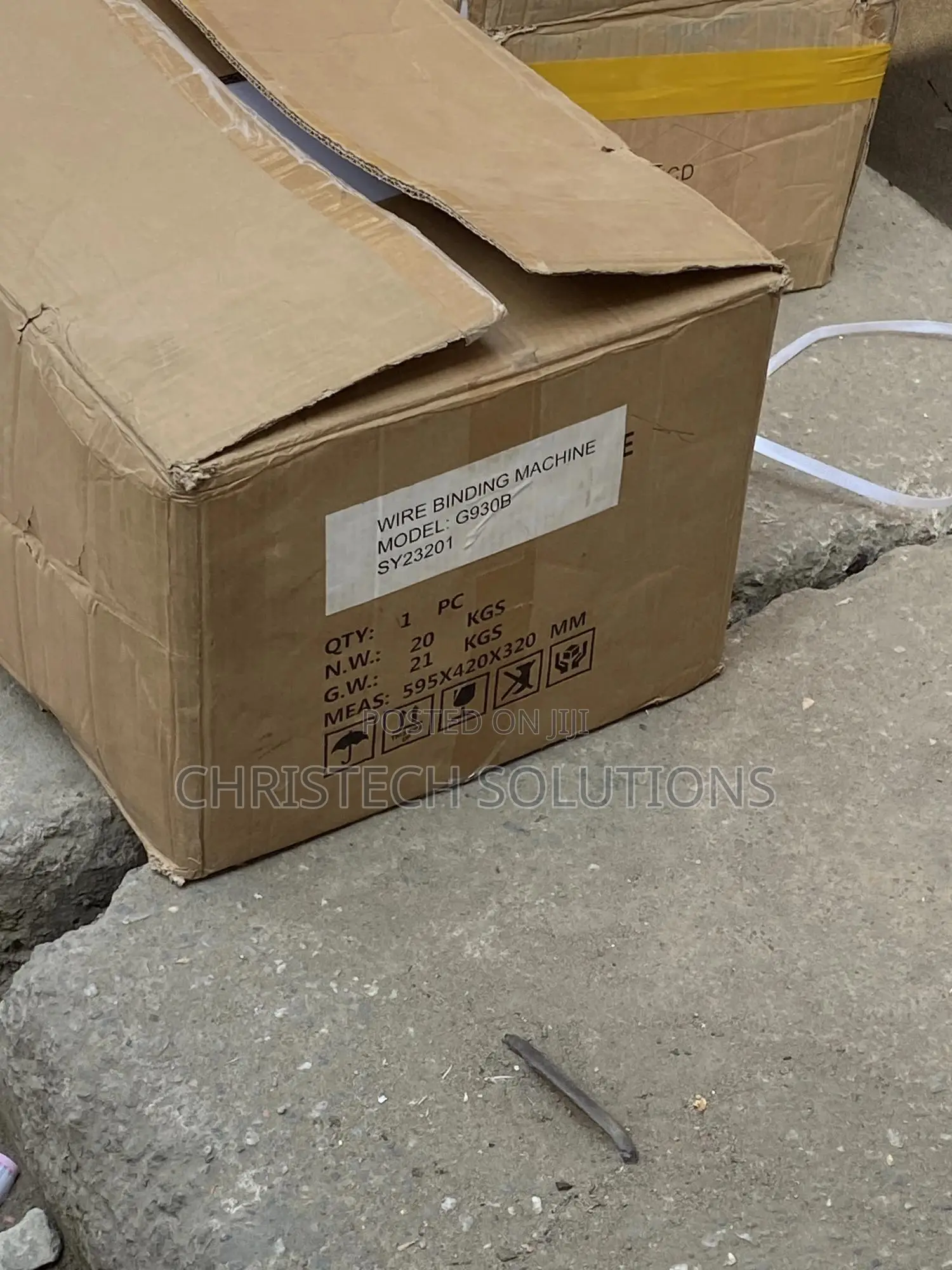 Calendar Double Wire Binding Machine With CE Model G930B