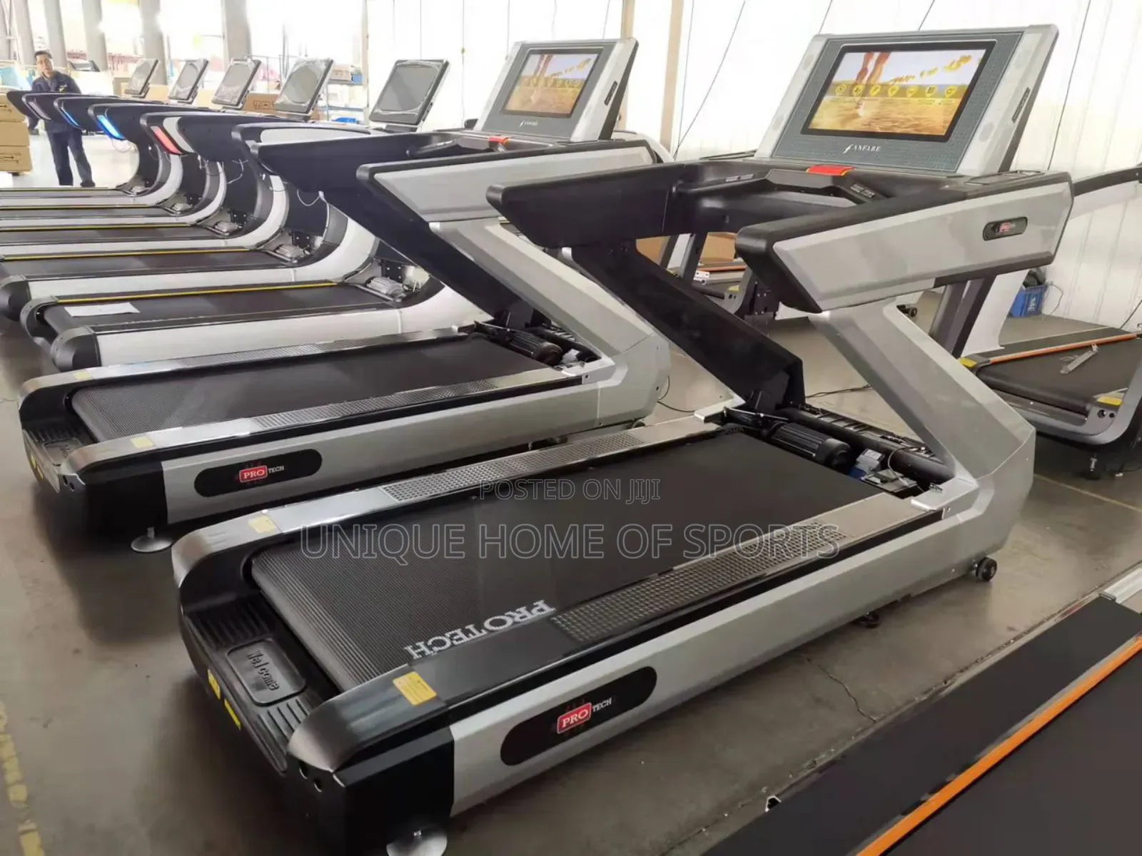 9hp Commercial Treadmill