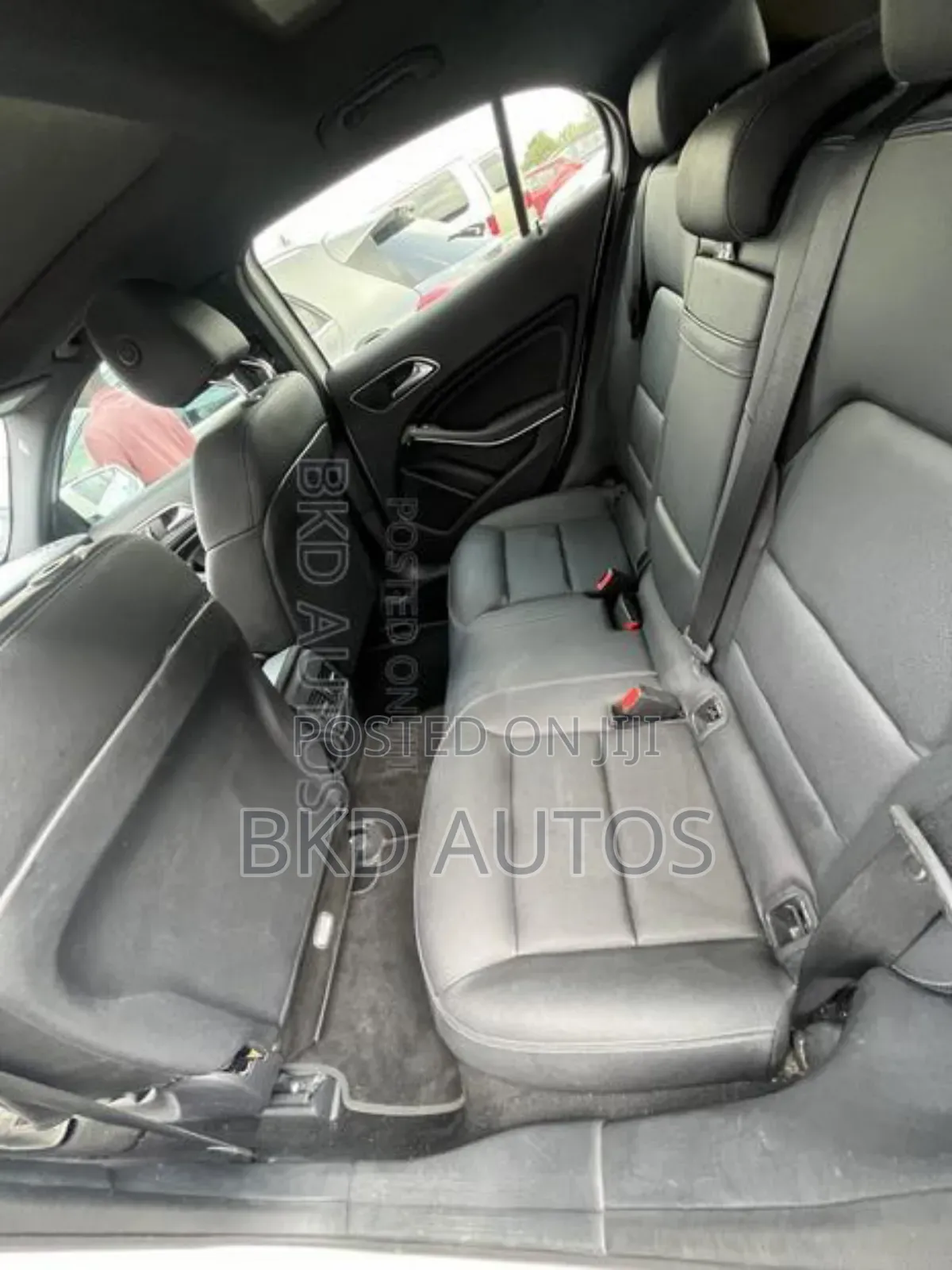 Mercedes-Benz GLA-Class 2019 White