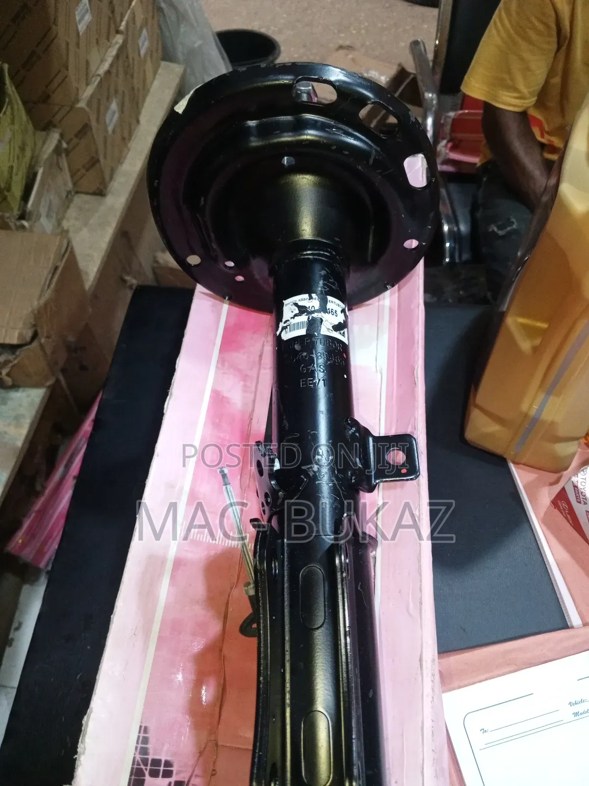 Back Shock Absorber Toyota Camry 2.4america) Super Turbo)