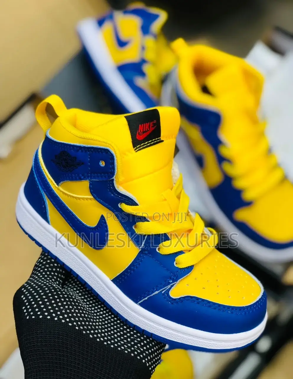 Original Jordan 1 Retro High OG Reverse Sneakers for Kids
