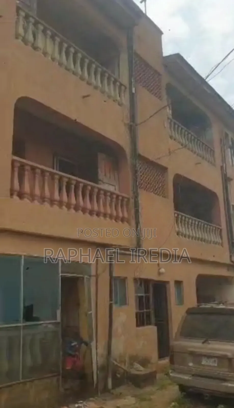 Six Flats for Lease at Egan, Good for School Hospital, Etc.
