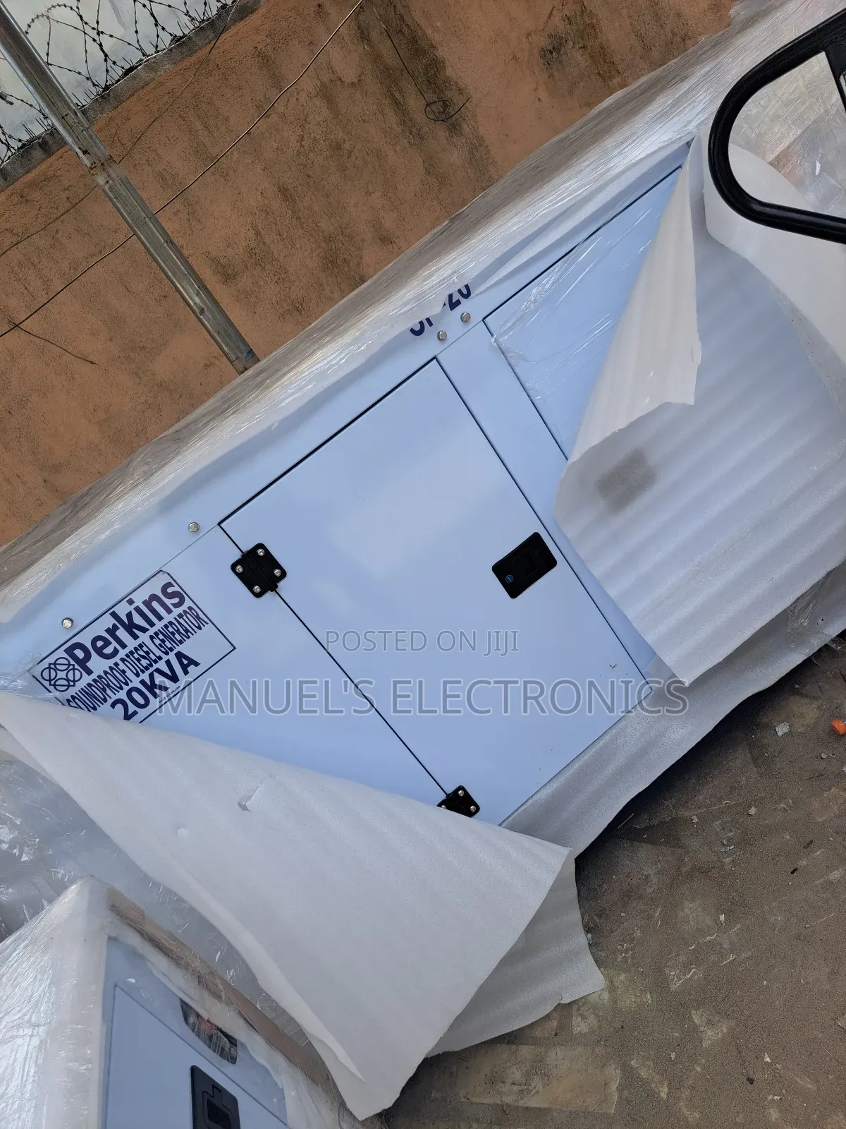 Sp20kva Perkins Diesel Soundproof Generator 100% Copper Coil