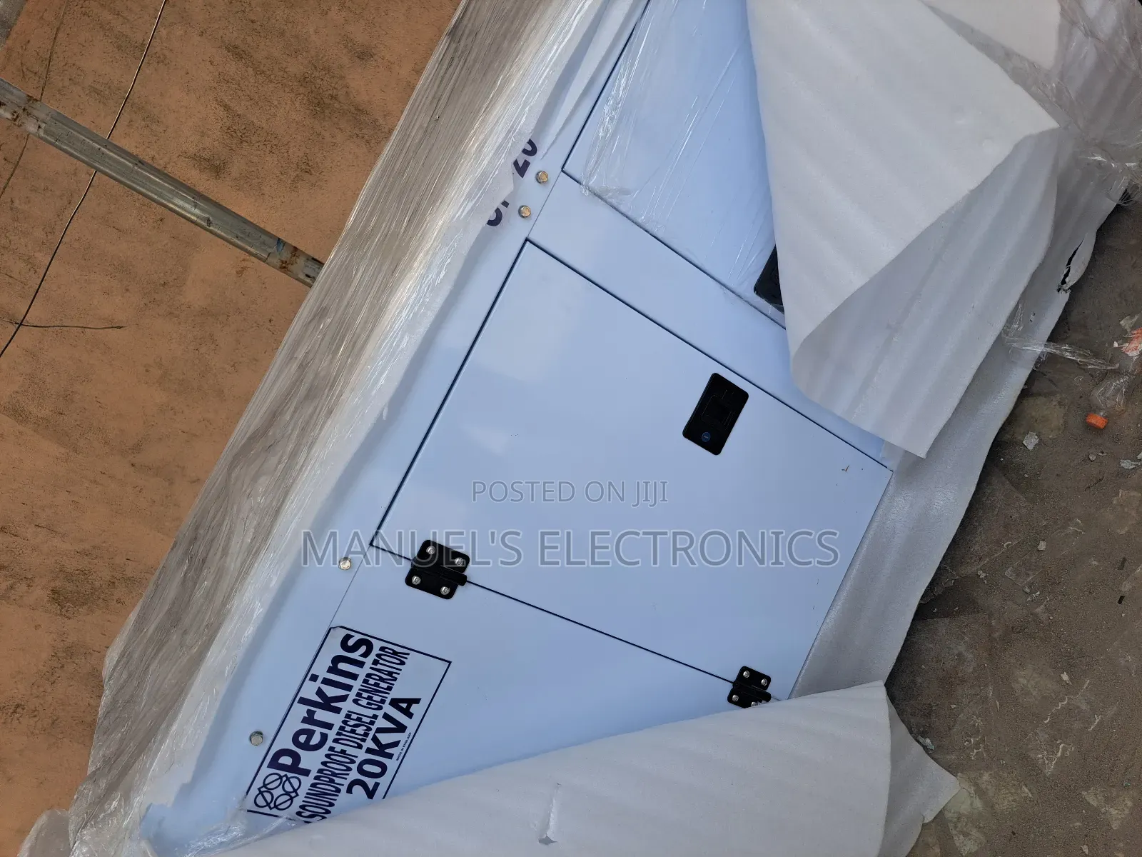 Quality 20kva Perkins Diesel Soundproof Gen 100% Copper Coil