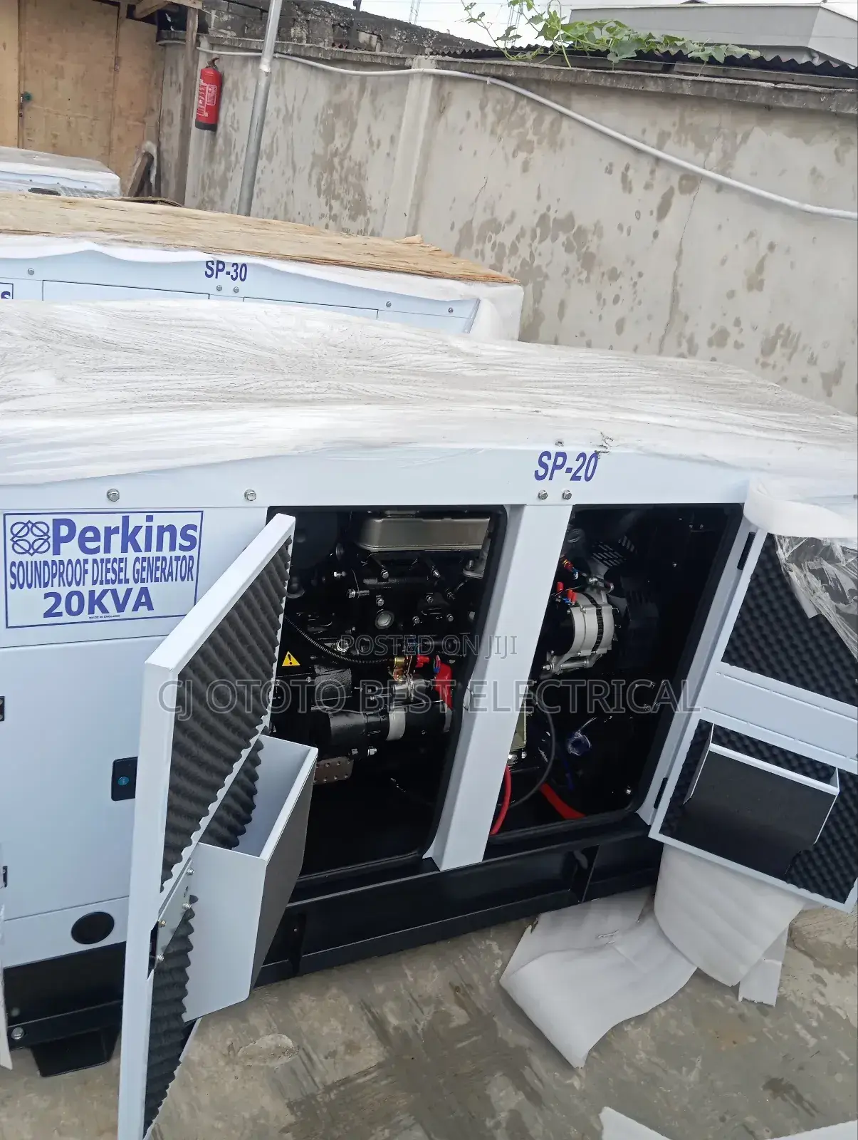 20kva Perkins Generator Soundproof 2 Year Warranty Brand New