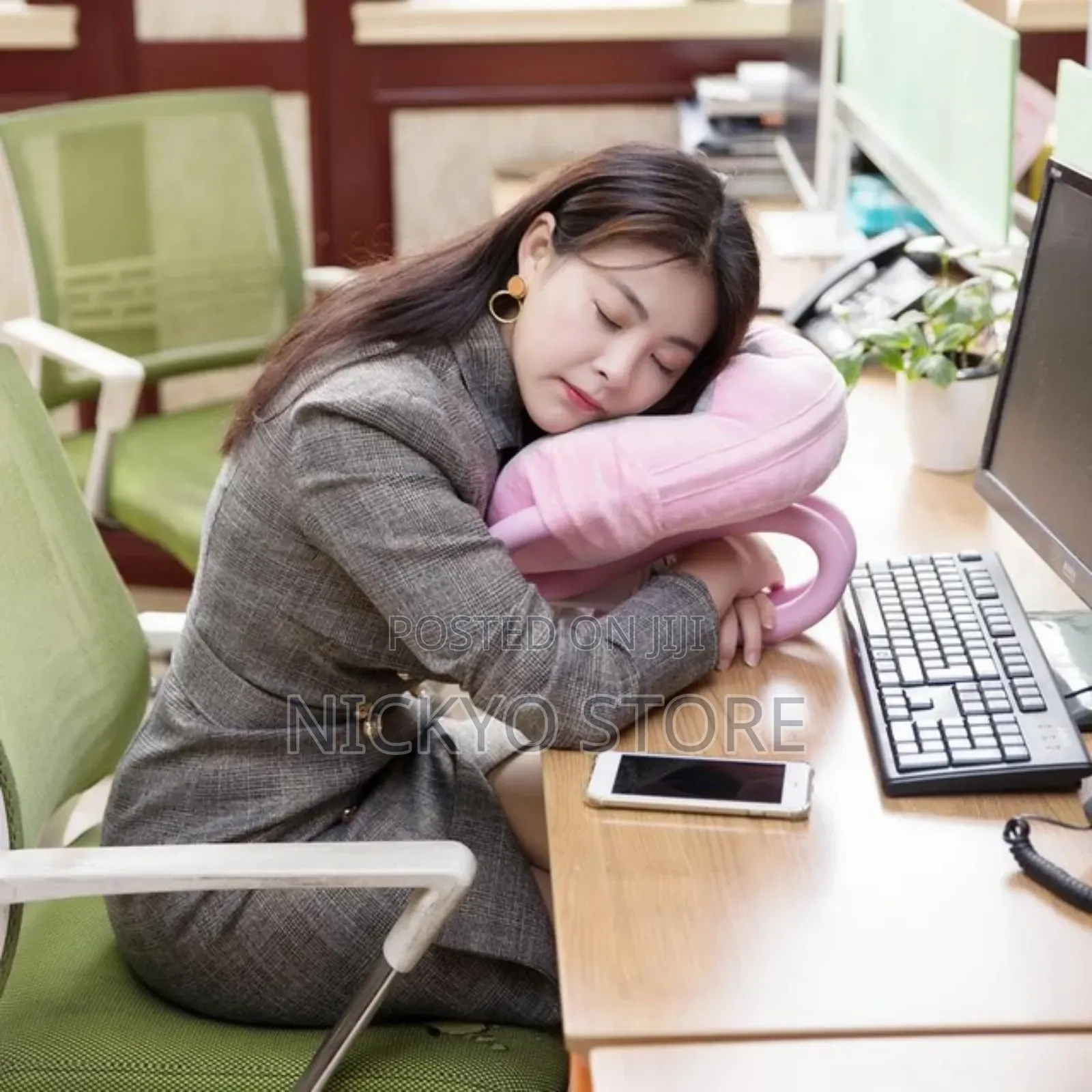 Phone Neck Pillow Holder