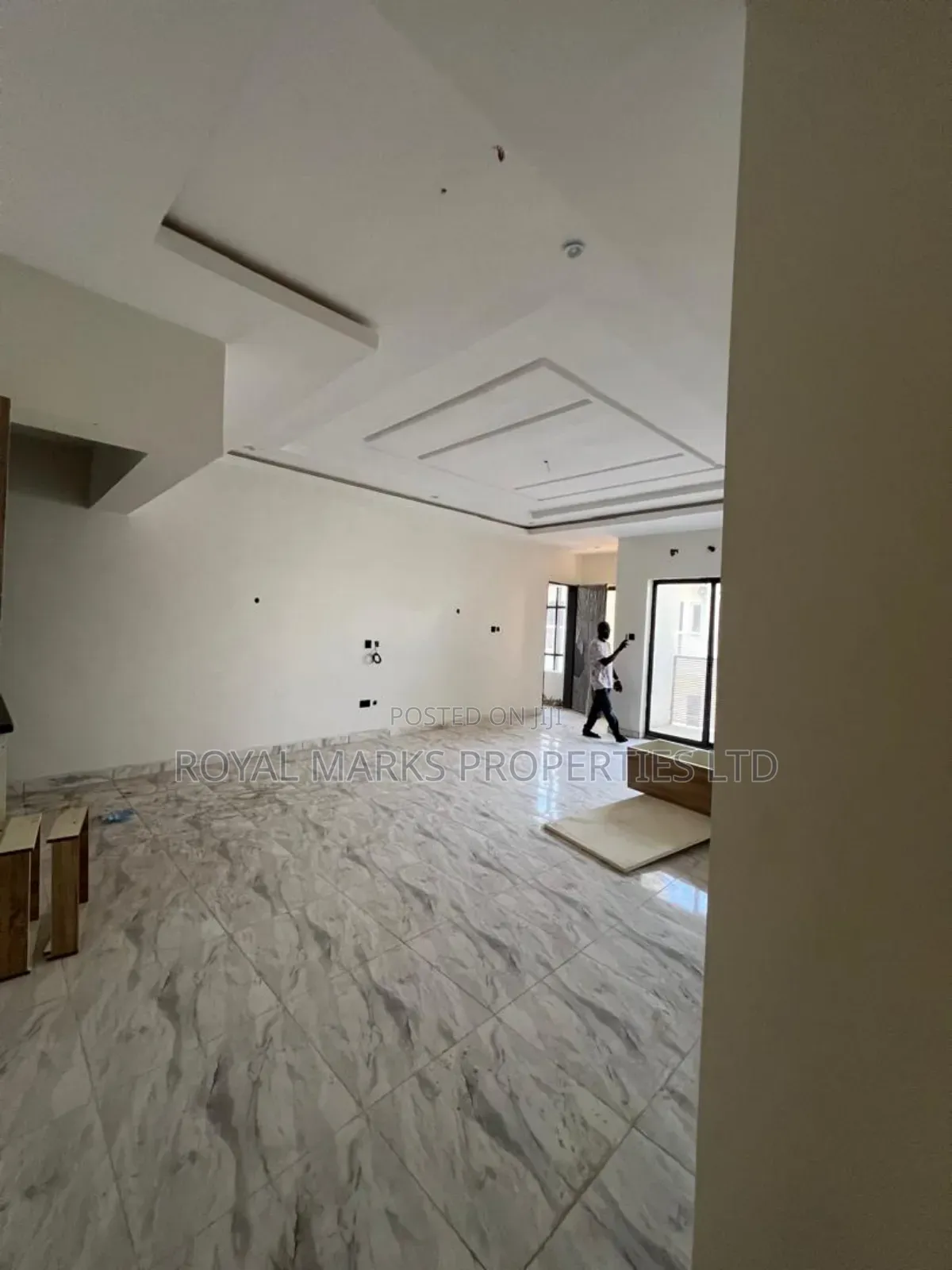 3bdrm Block of Flats in Jahi for sale