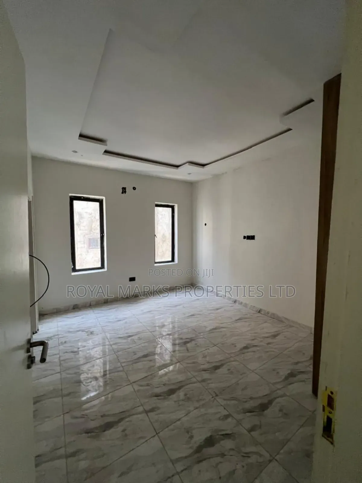 3bdrm Block of Flats in Jahi for sale