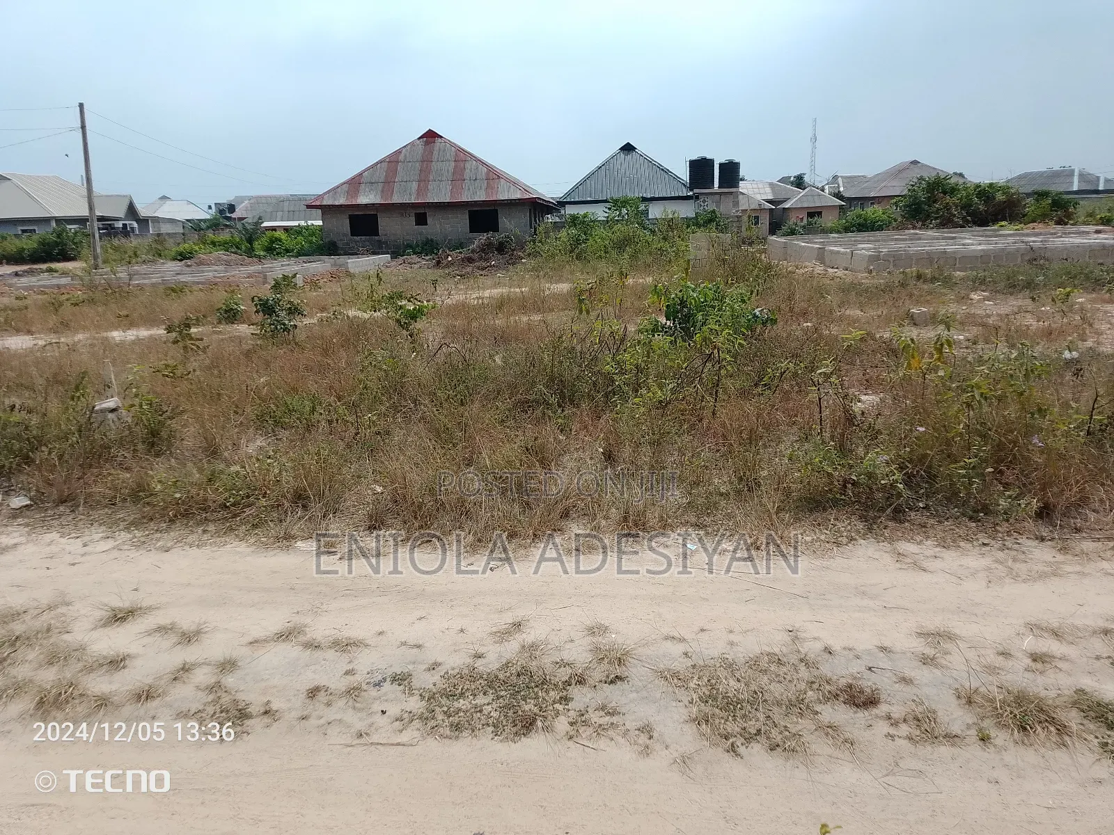 Half a Plot of Land for Sale in Ikorodu Igbogbo Oreta Road
