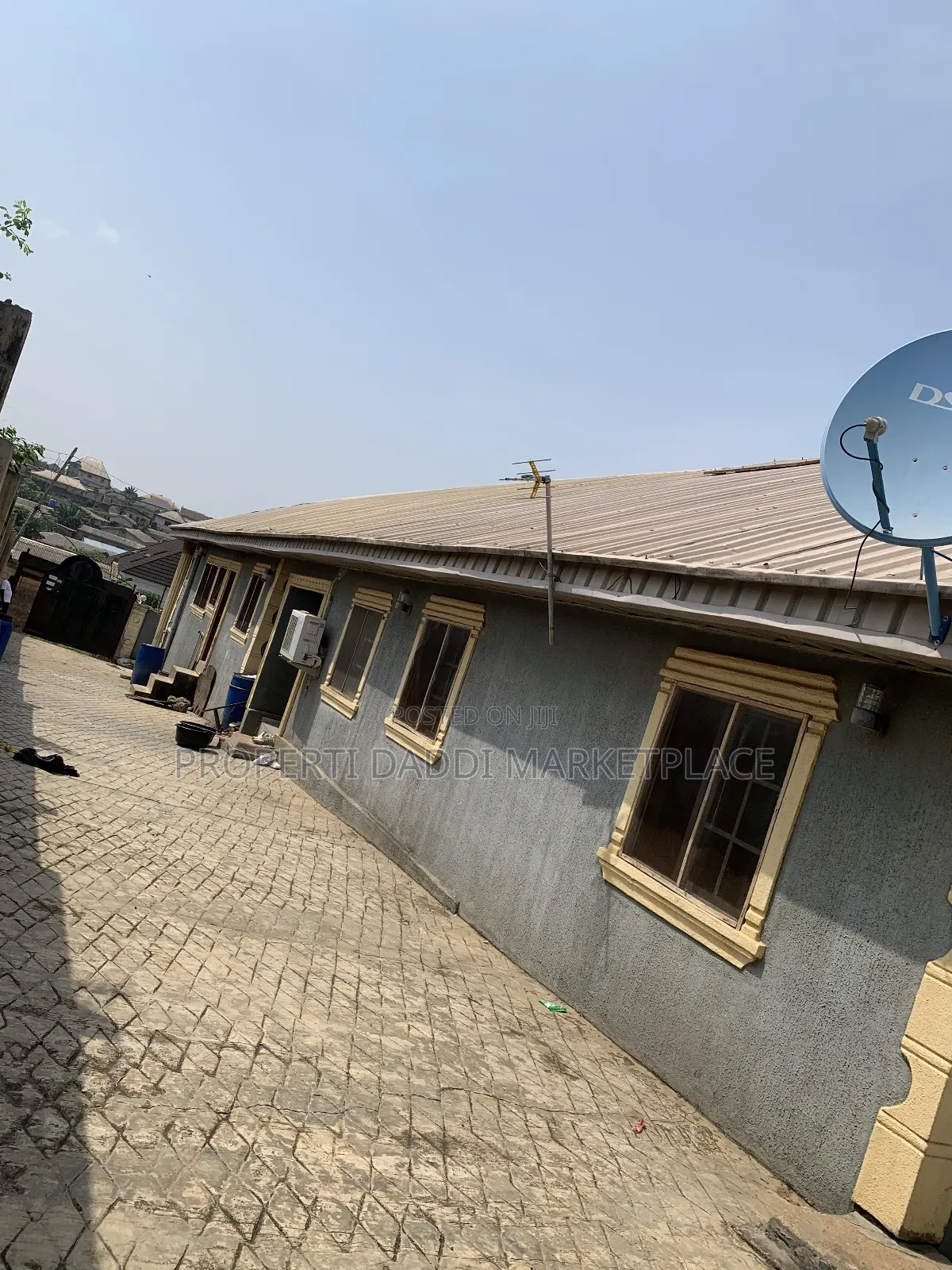 4bdrm Bungalow in Ayobo for sale