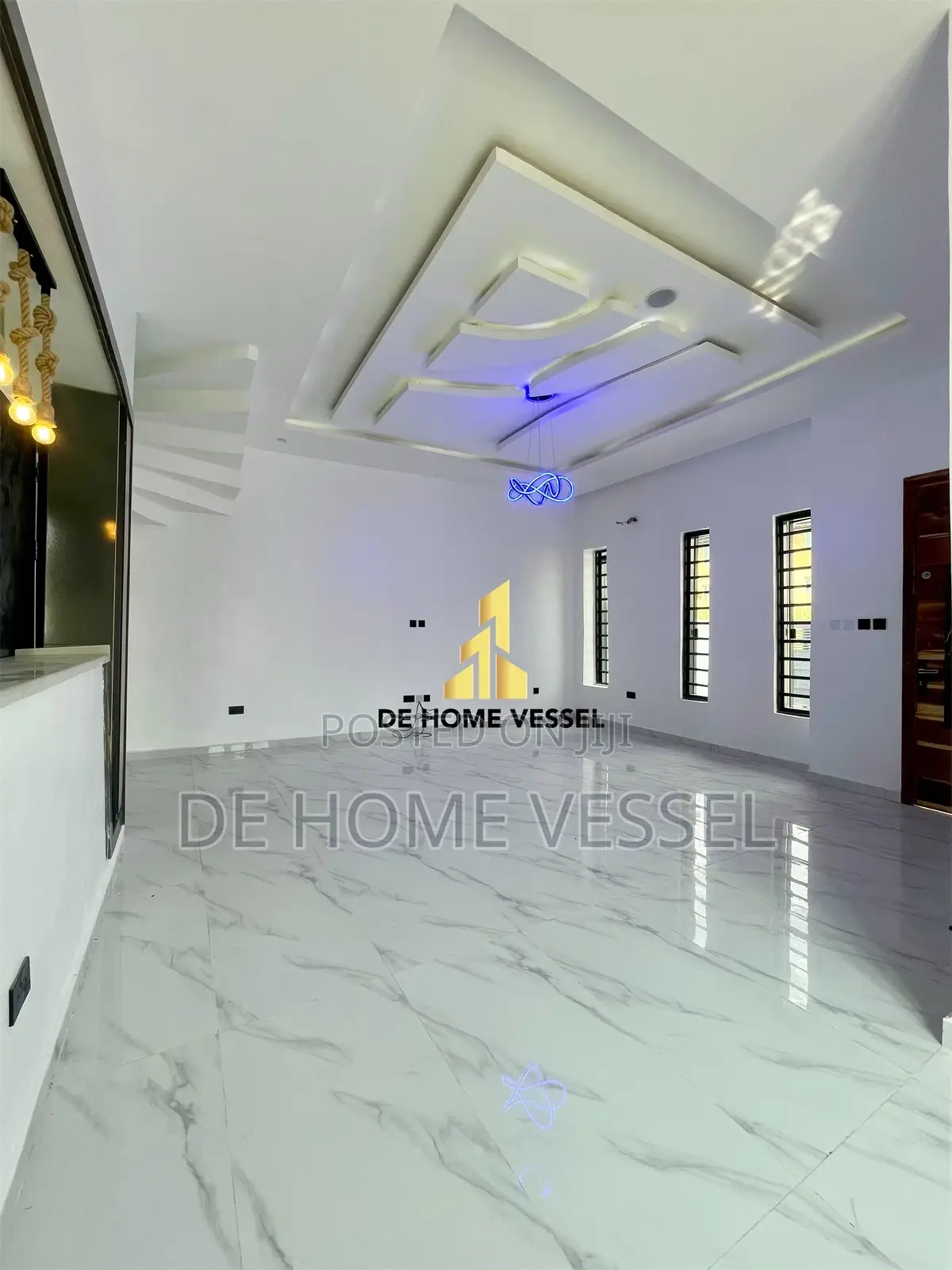 4bdrm Duplex in Ikota for sale