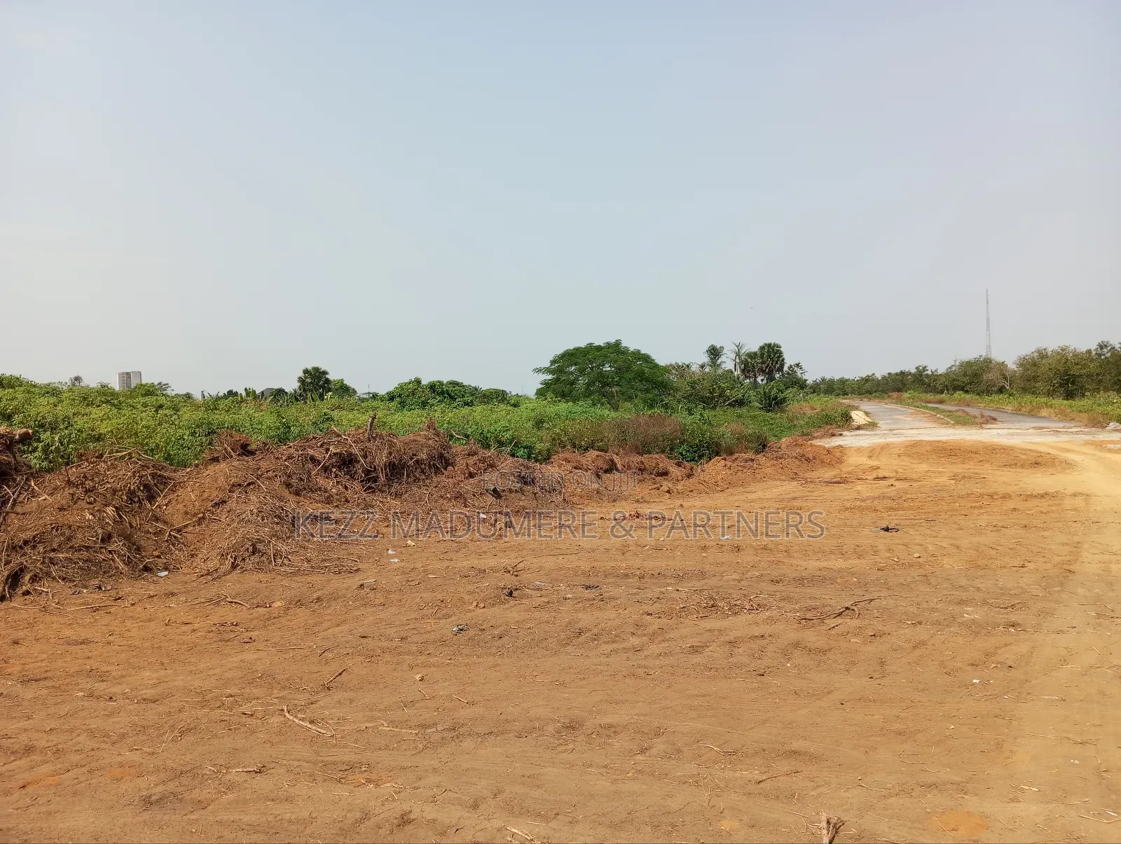 For Sale : 7 Plots at Udo Udoma, Tropicana Mall, Uyo