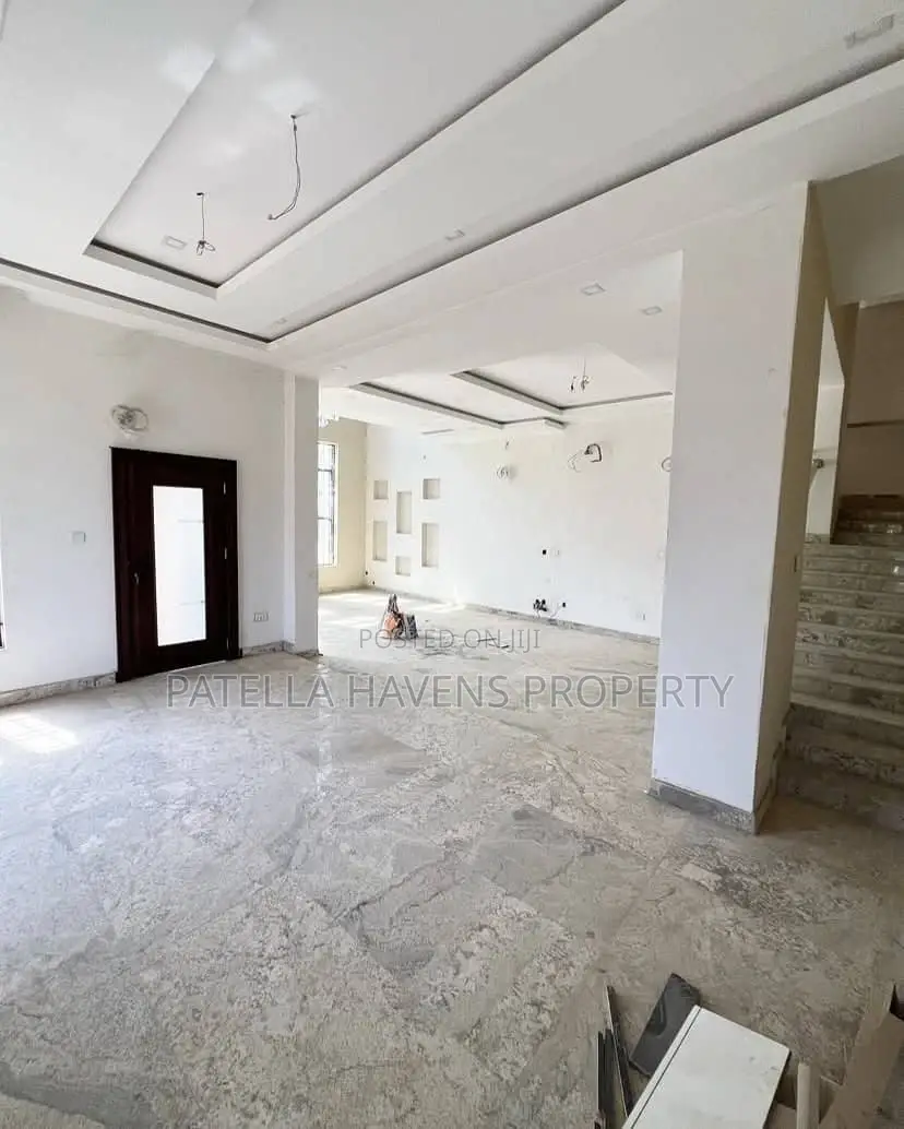 4bdrm Duplex in Jahi for sale