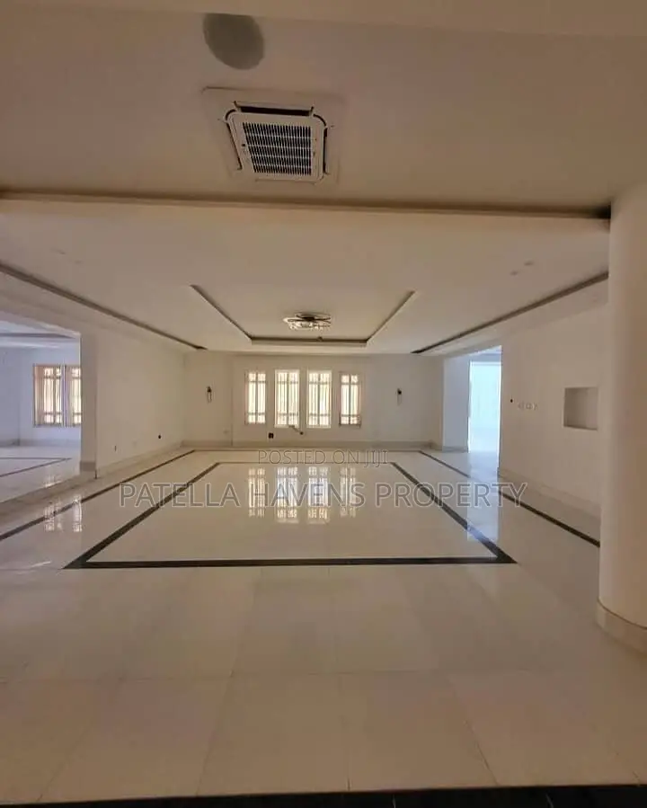 7bdrm Duplex in Katampe for sale
