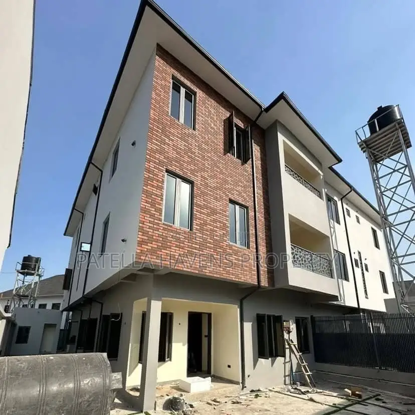 4bdrm Duplex in Jahi for sale