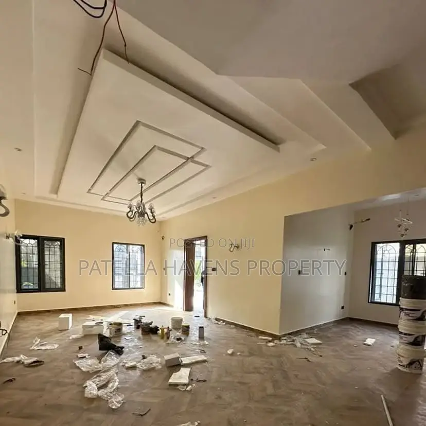 4bdrm Duplex in Jahi for sale