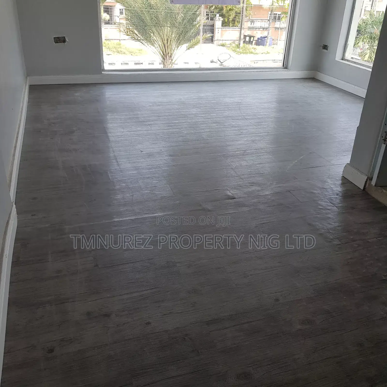 Shop Showroom at Lekki Phase1