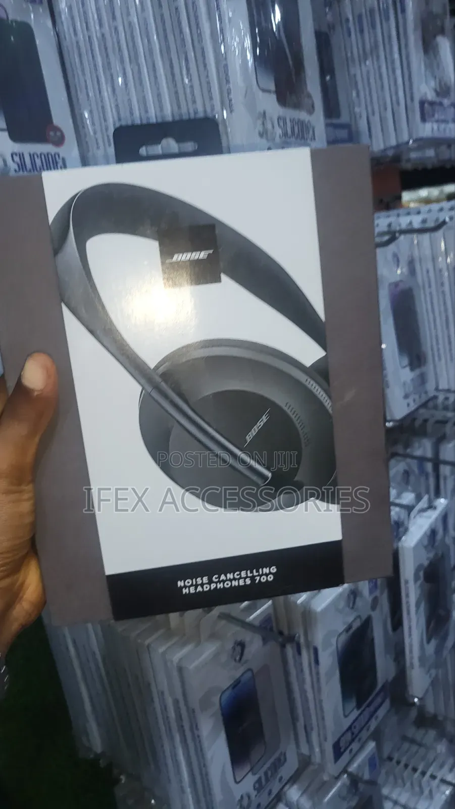 Bose Noise Cancelling Headphones -700