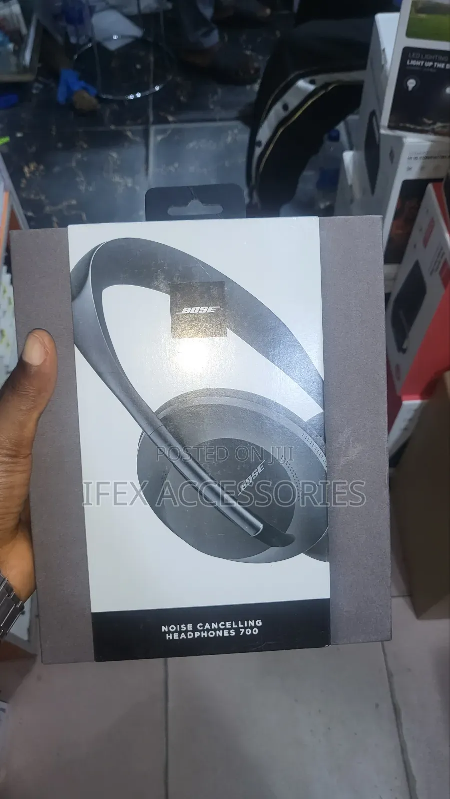 Bose Noise Cancelling Headphones -700