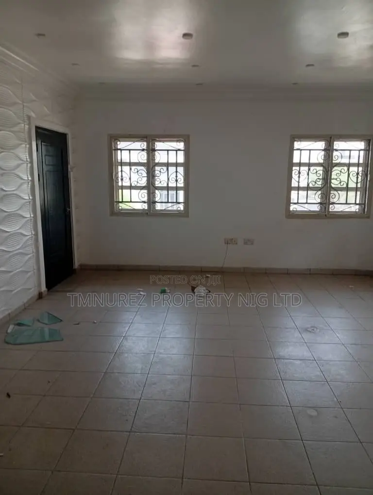 6bdrm Duplex in Bisola Durotimi, Lekki Phase 1 for rent