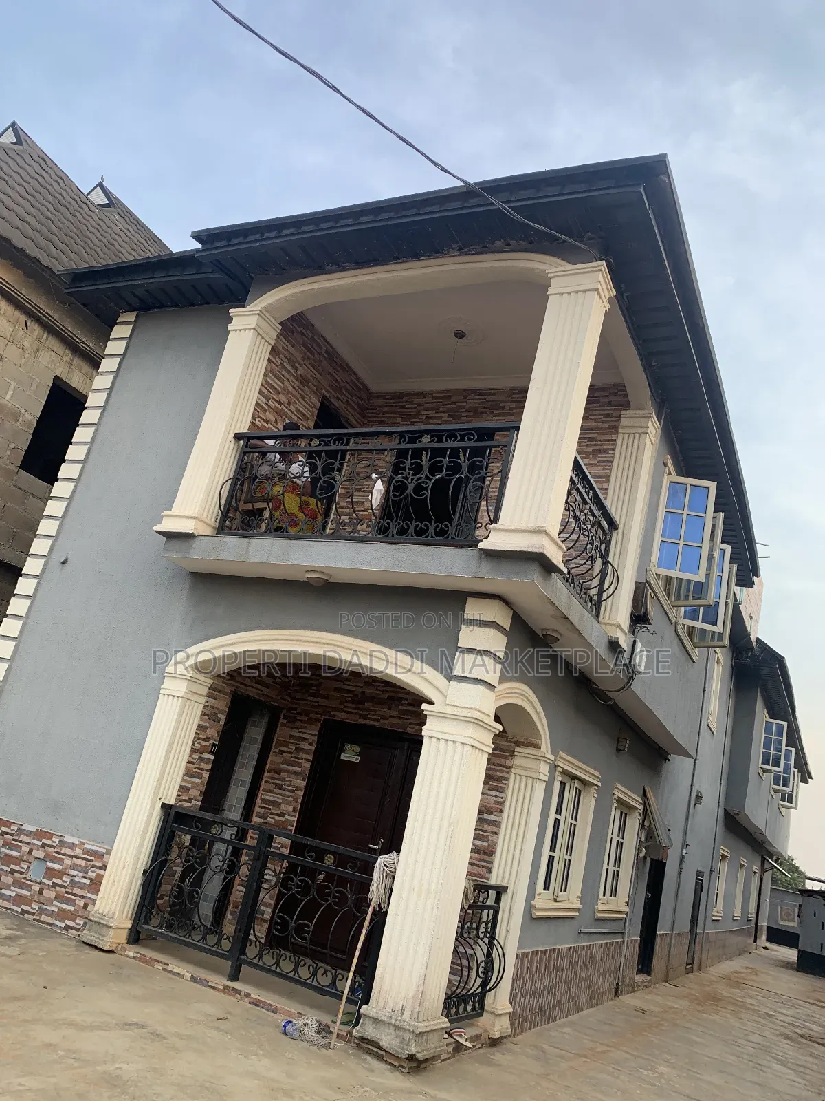 3bdrm Block of Flats in Abiola Estate, Ayobo for sale