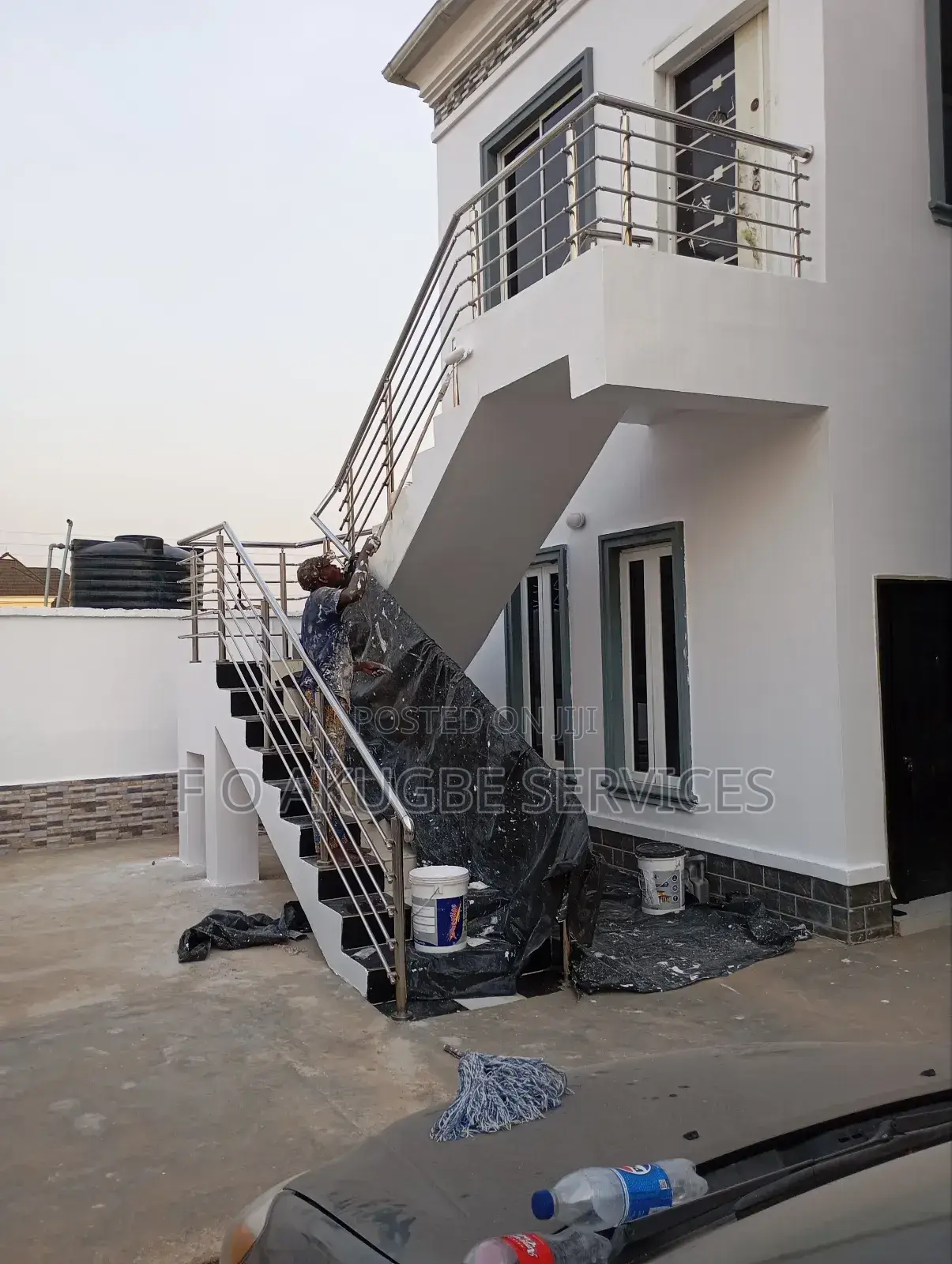 Painting, Screeding and Tyrolean Guru.
