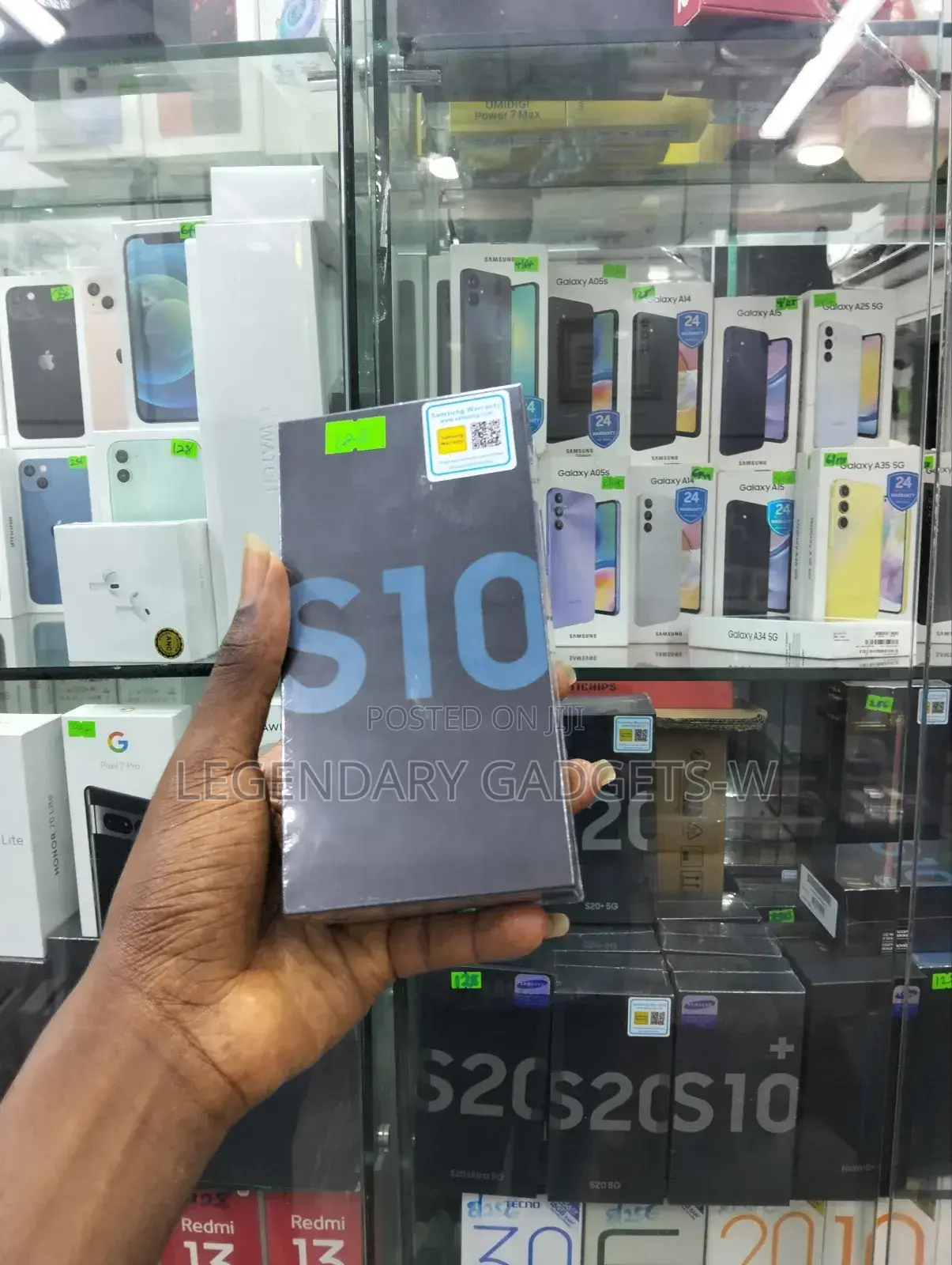 New Samsung Galaxy S10 128 GB Black
