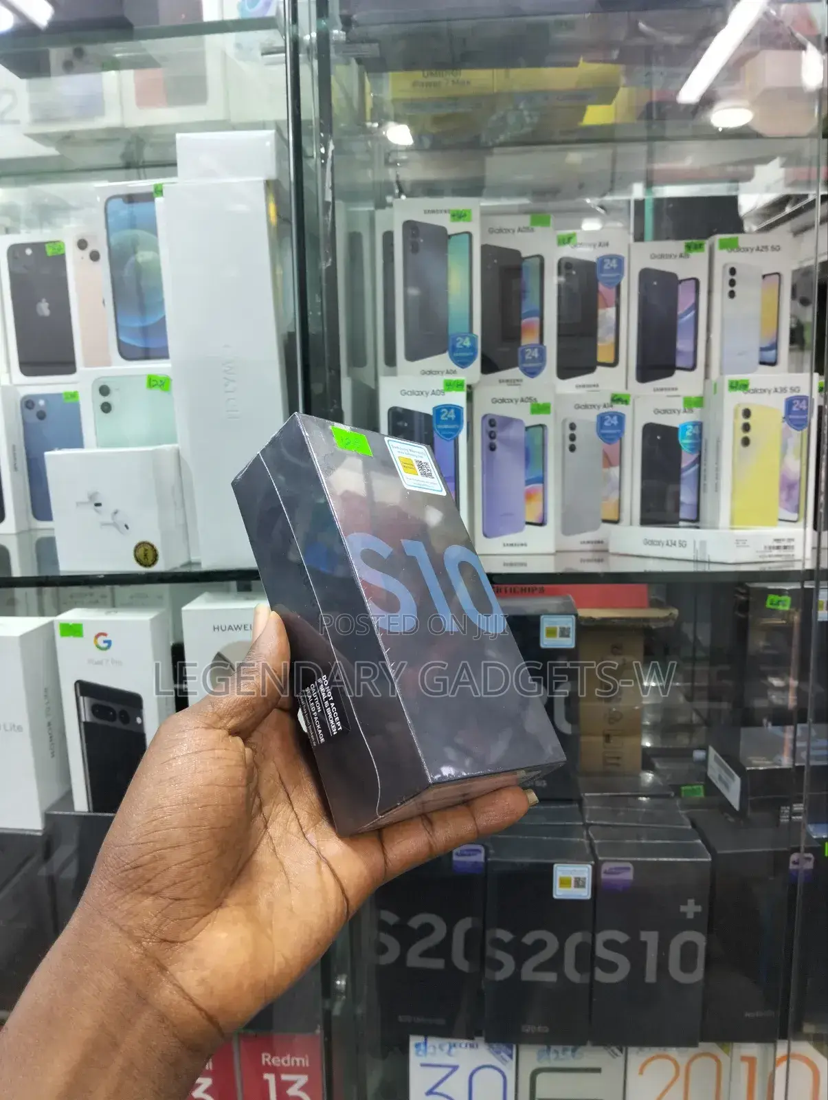 New Samsung Galaxy S10 128 GB Black