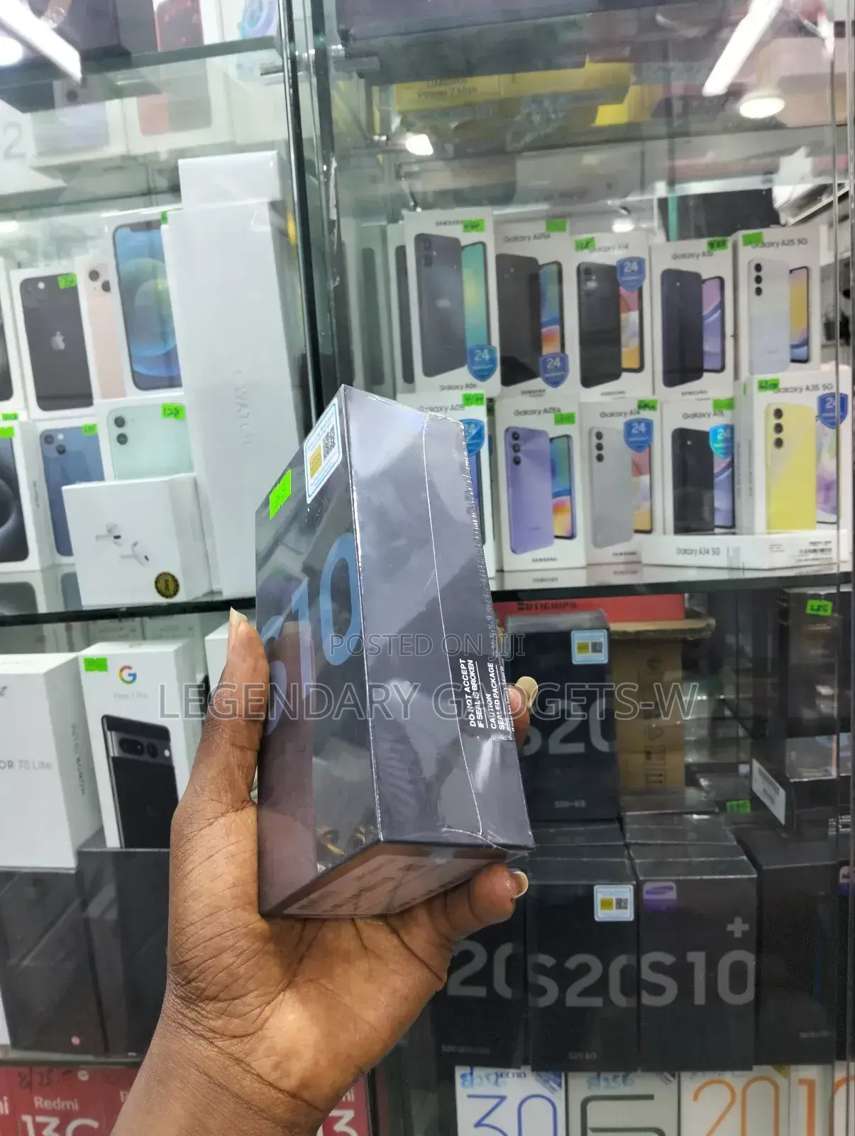 New Samsung Galaxy S10 128 GB Black
