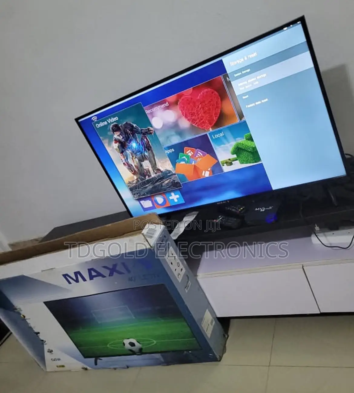 Maxi 50 Inchs Tv Smart Maxi 50-Inch Smart TV